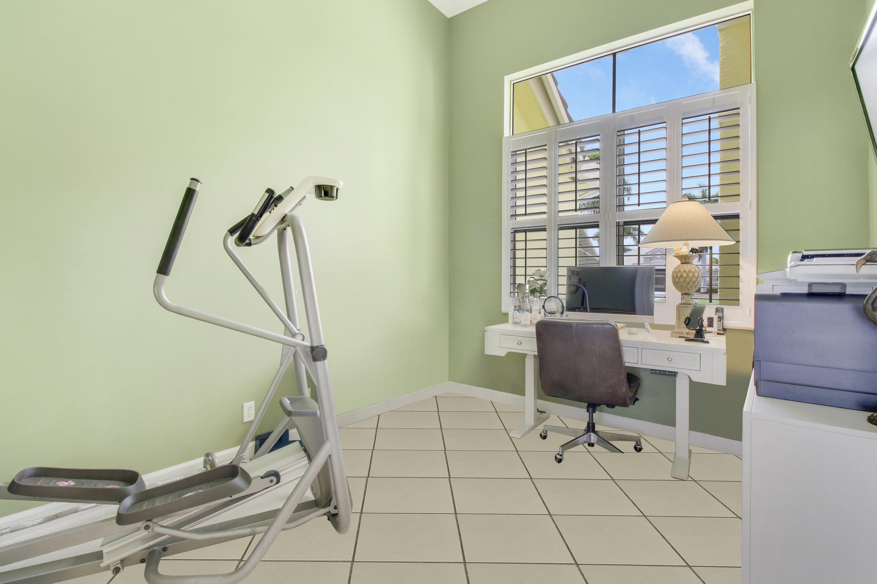 660 SW Yacht Basin Way