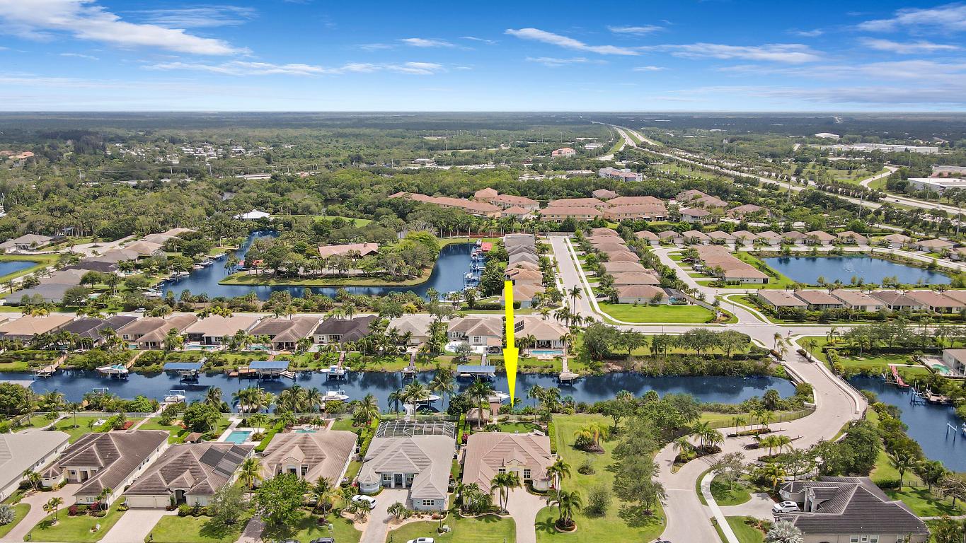 660 SW Yacht Basin Way