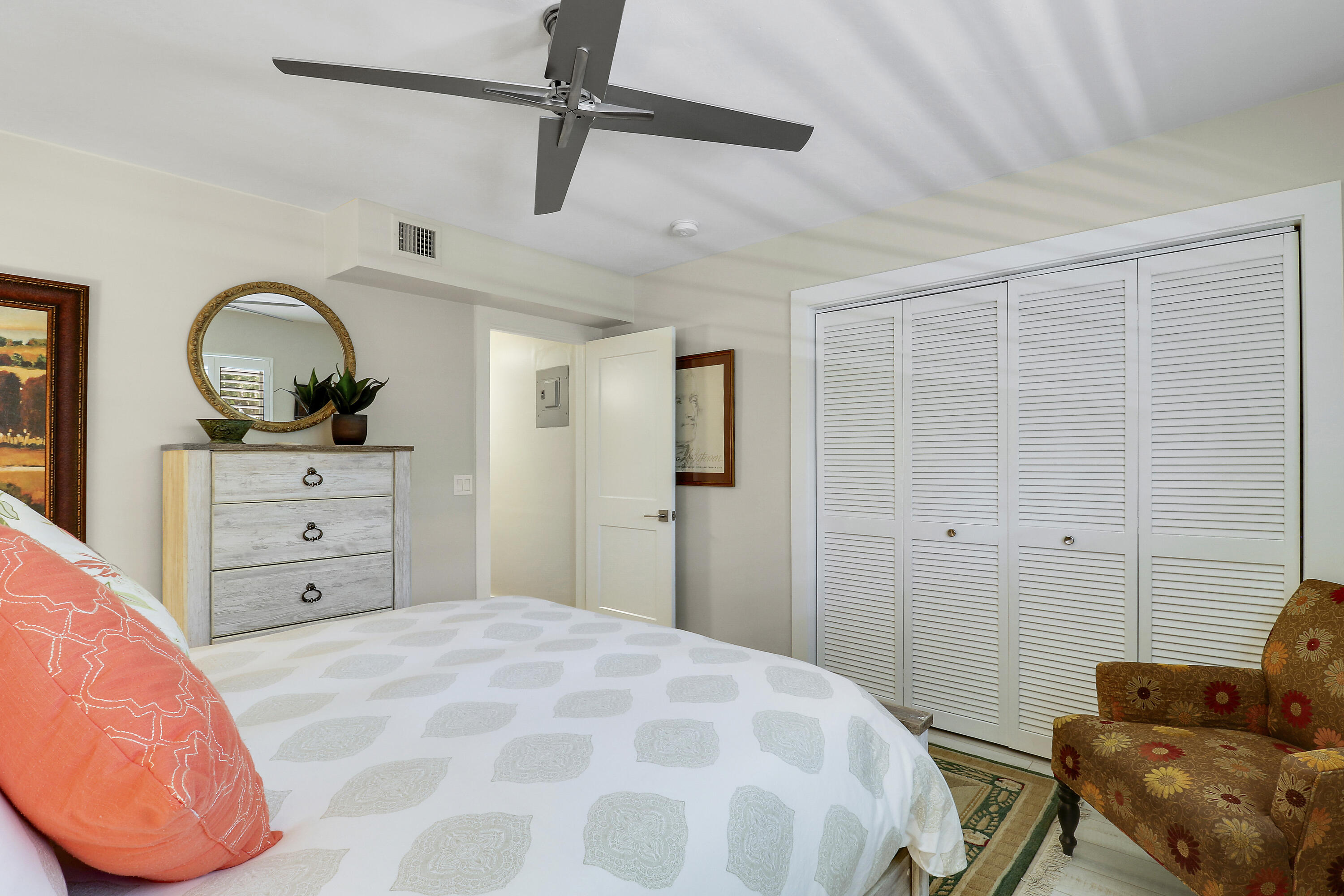 1 Garden Street 207l