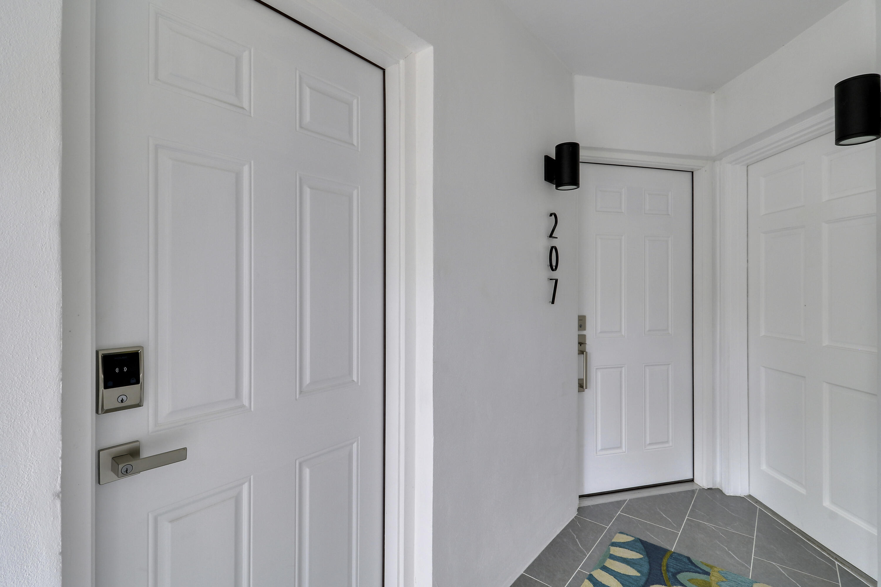 1 Garden Street 207