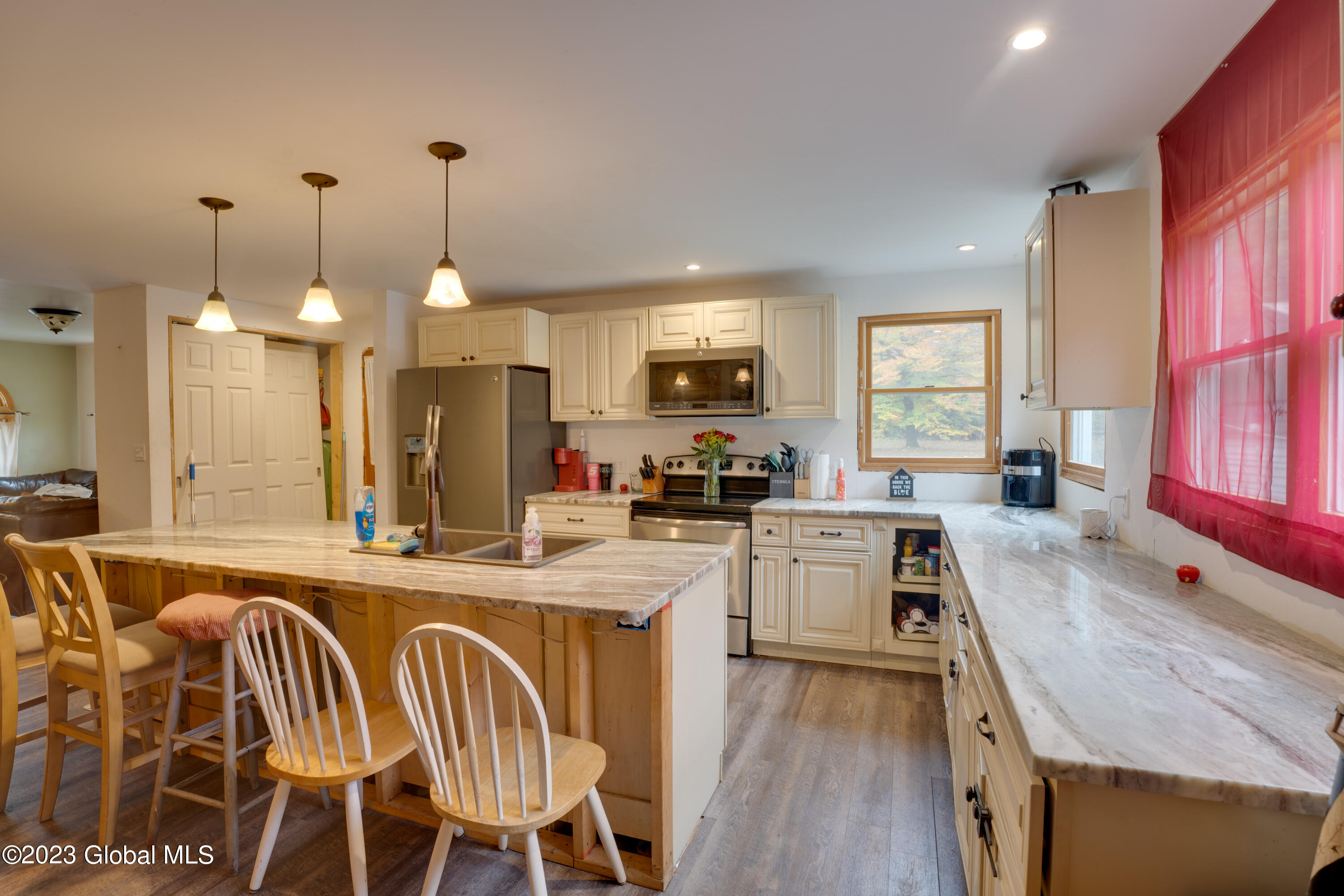 7391 Fish House Road