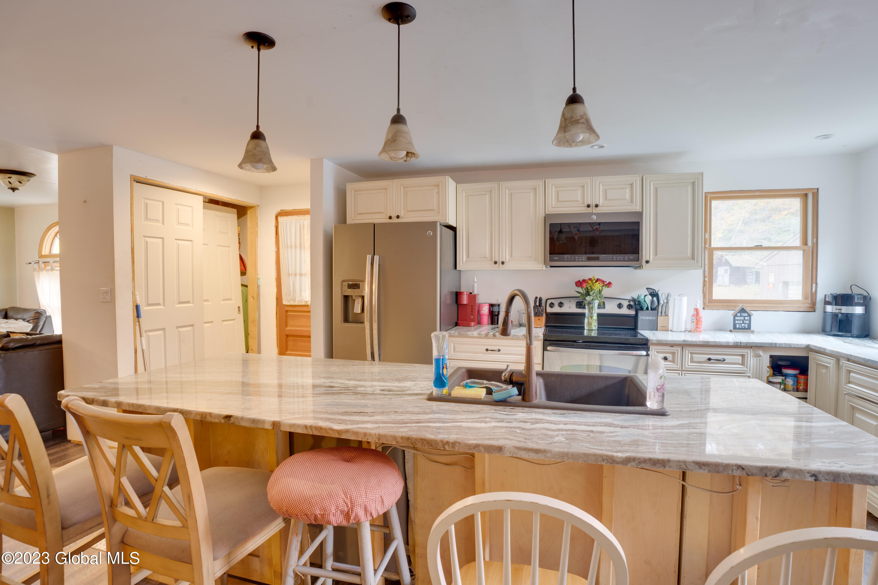 7391 Fish House Road