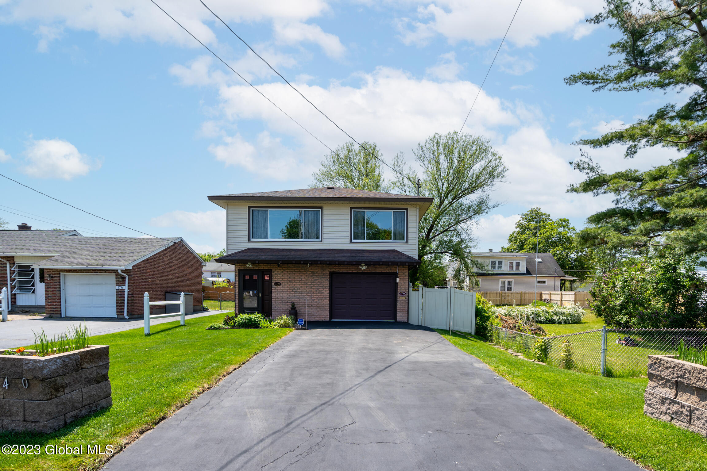 1740 Van Cortland Street