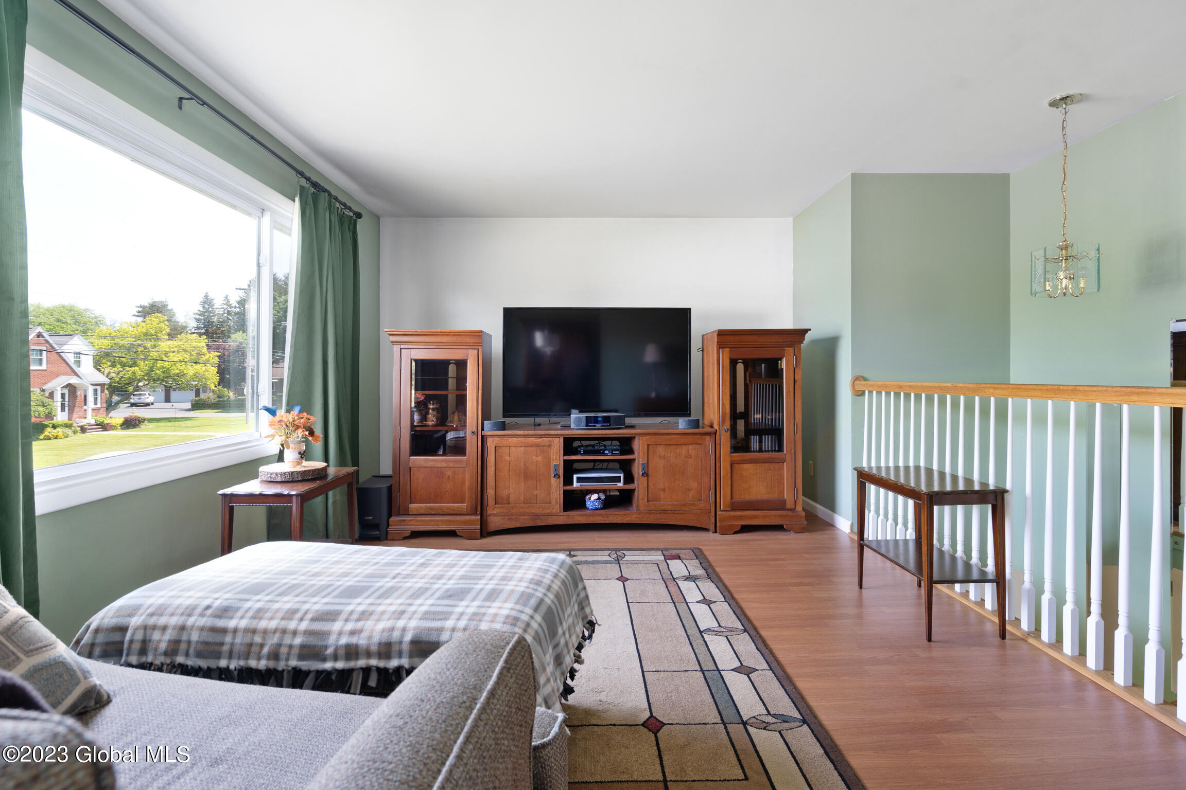 1740 Van Cortland Street