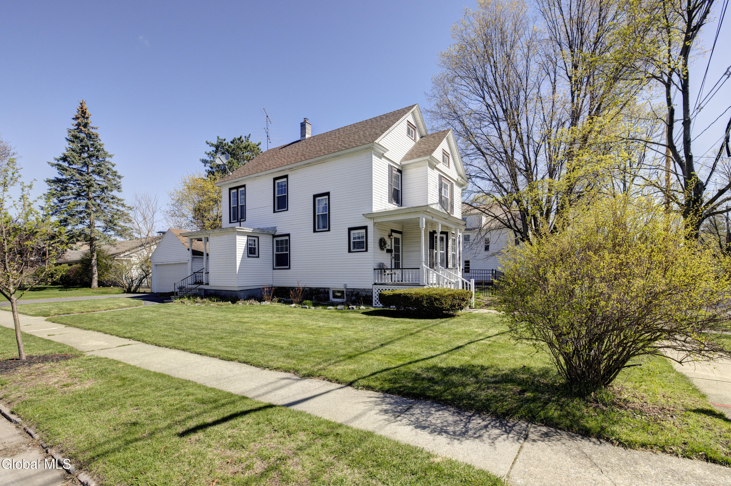 33 Sheridan Street