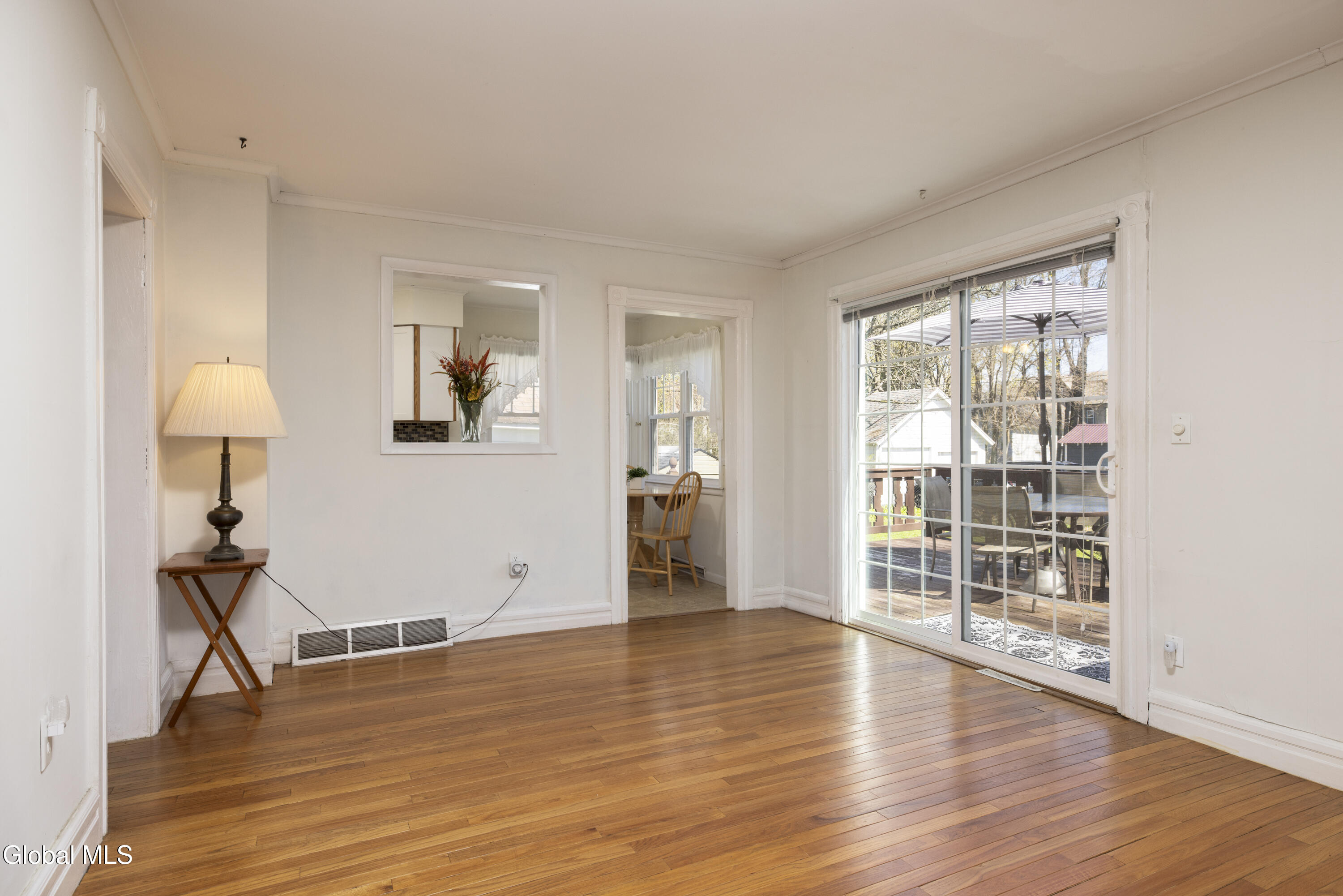 33 Sheridan Street