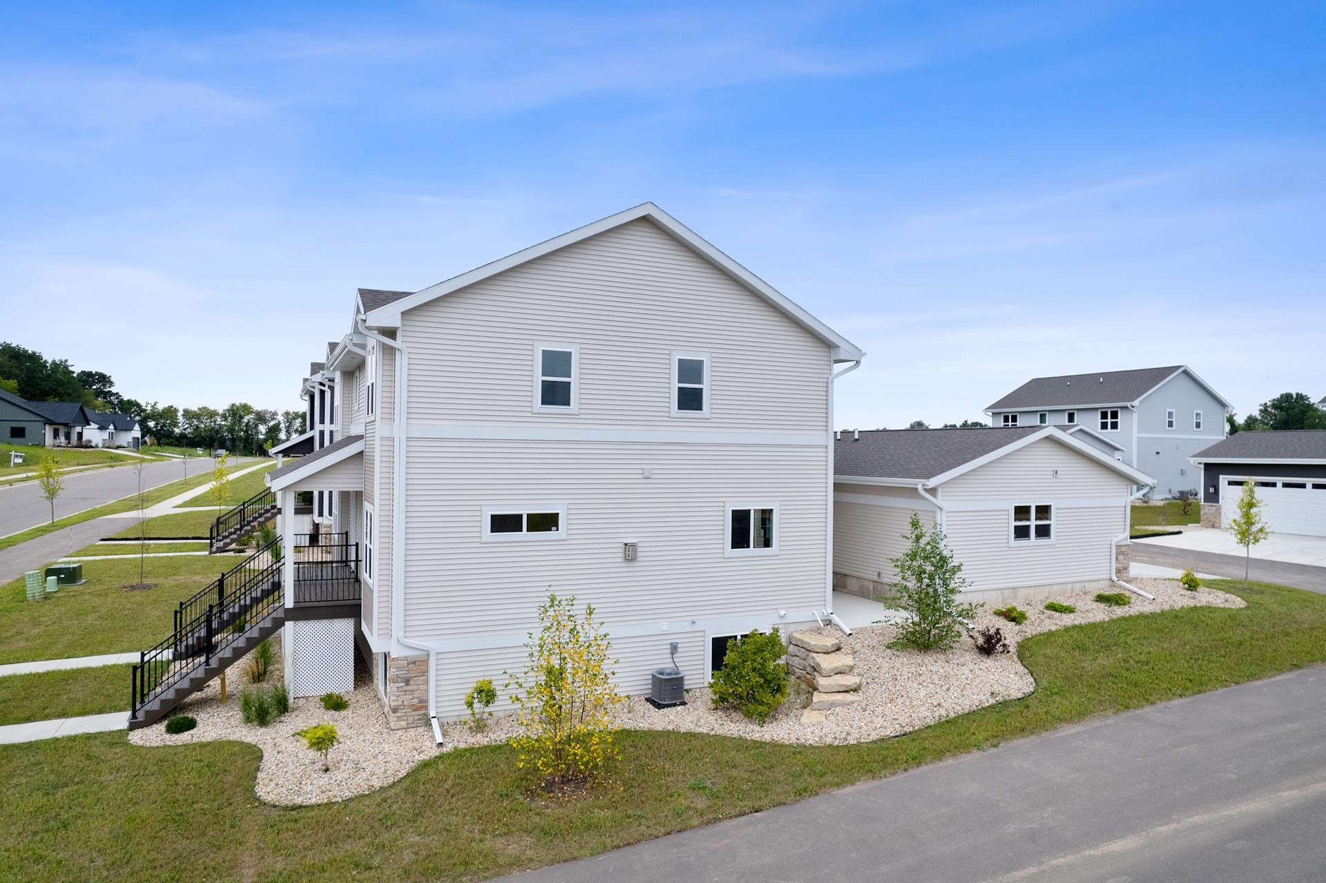 2888 Wild Goose Way