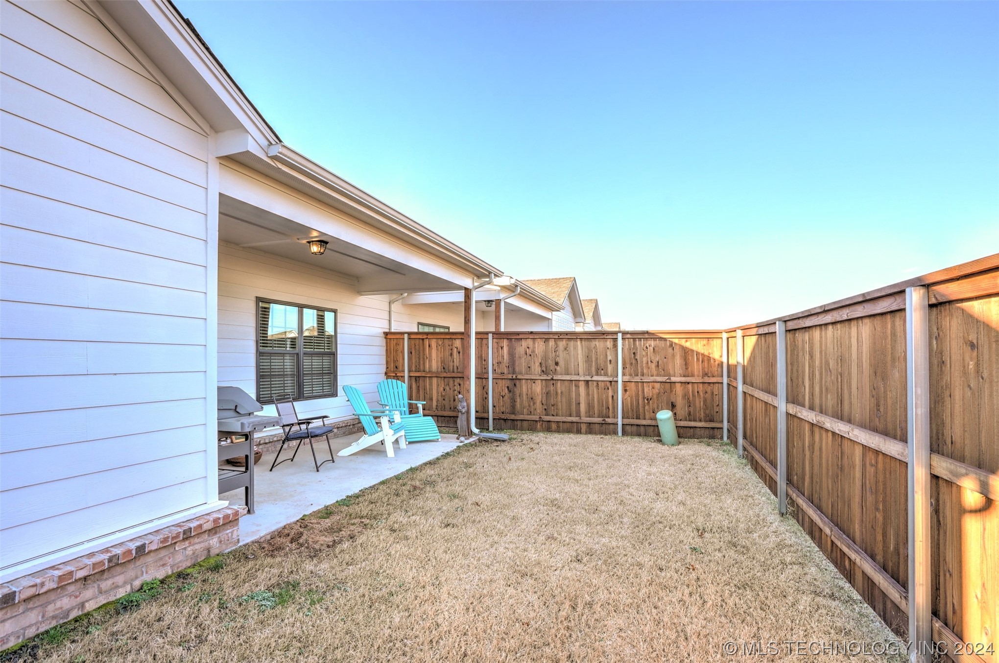 1918 W Imperial Street