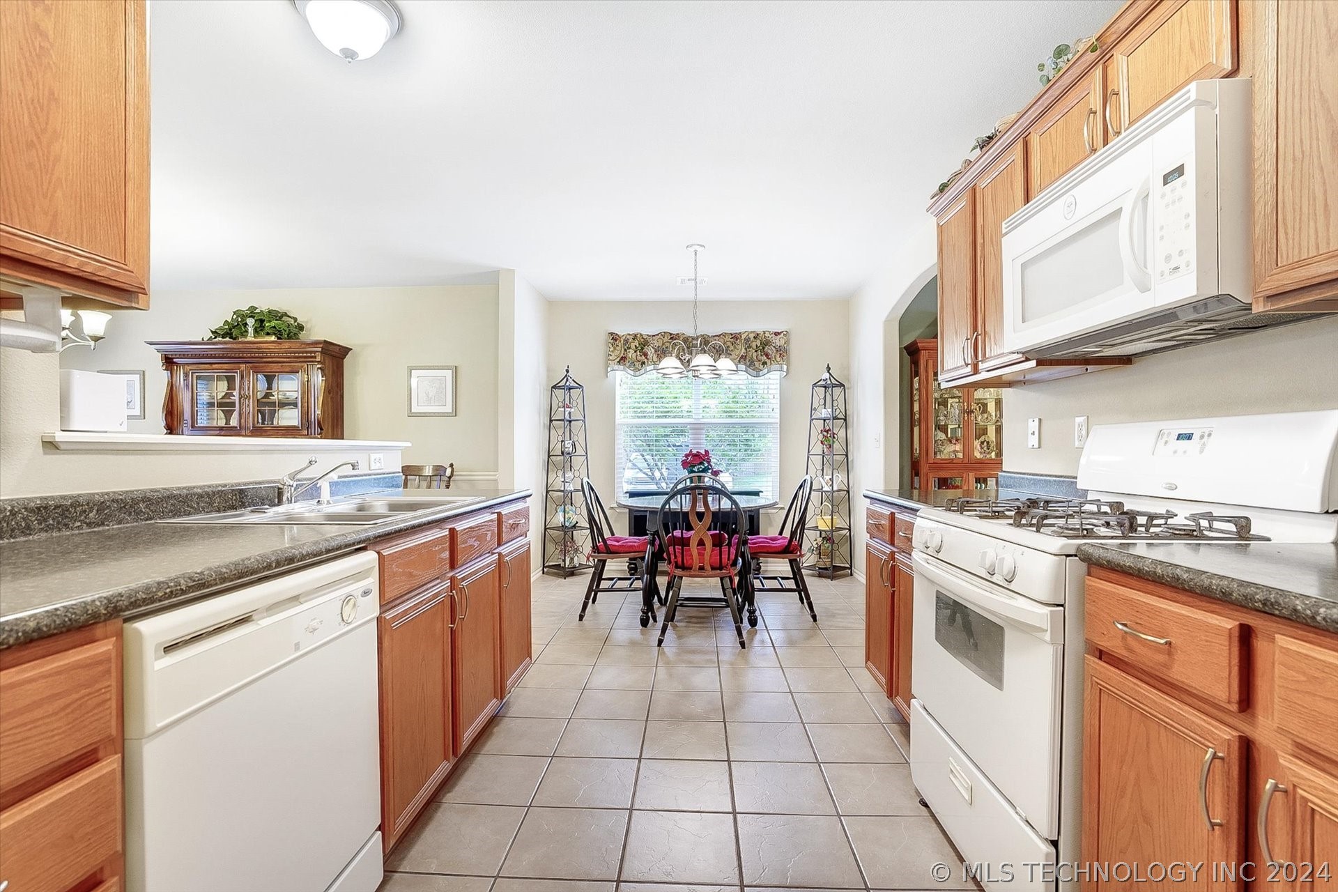 12247 S 269th East Avenue