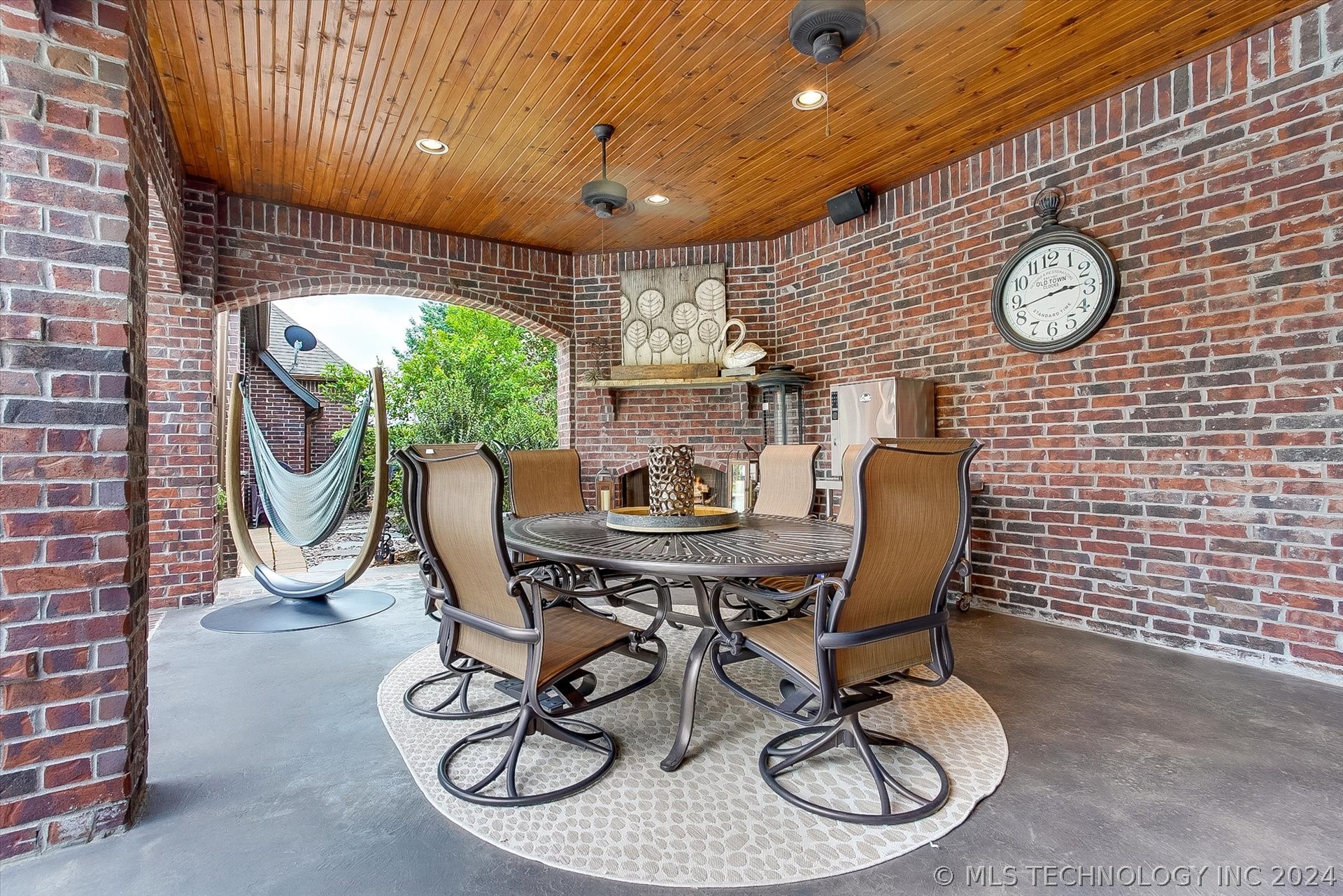 400 E Glendale Street