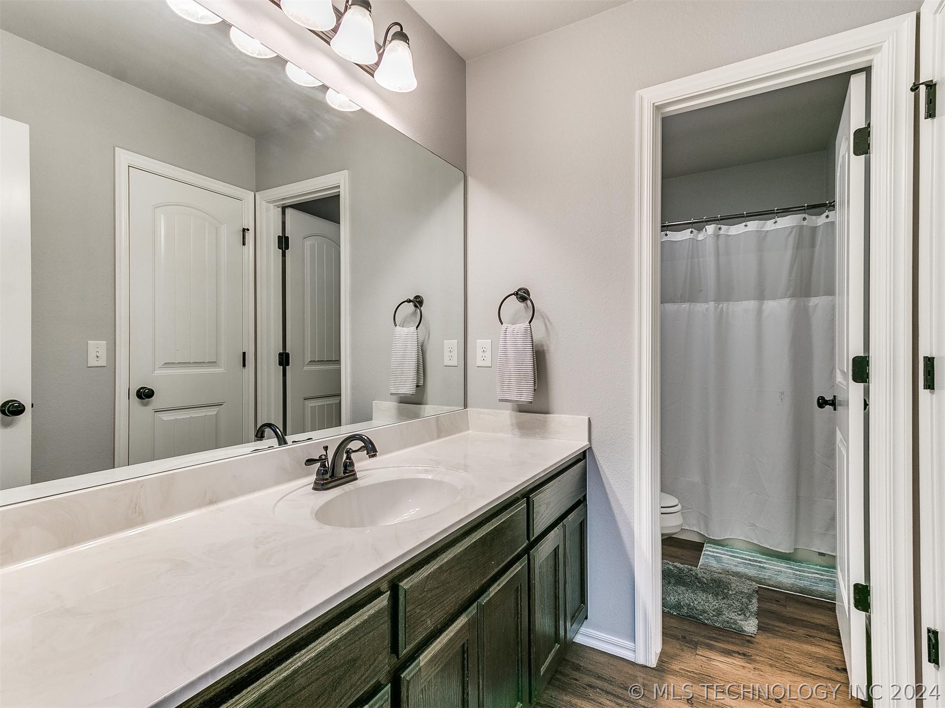 14502 E 114th Street North