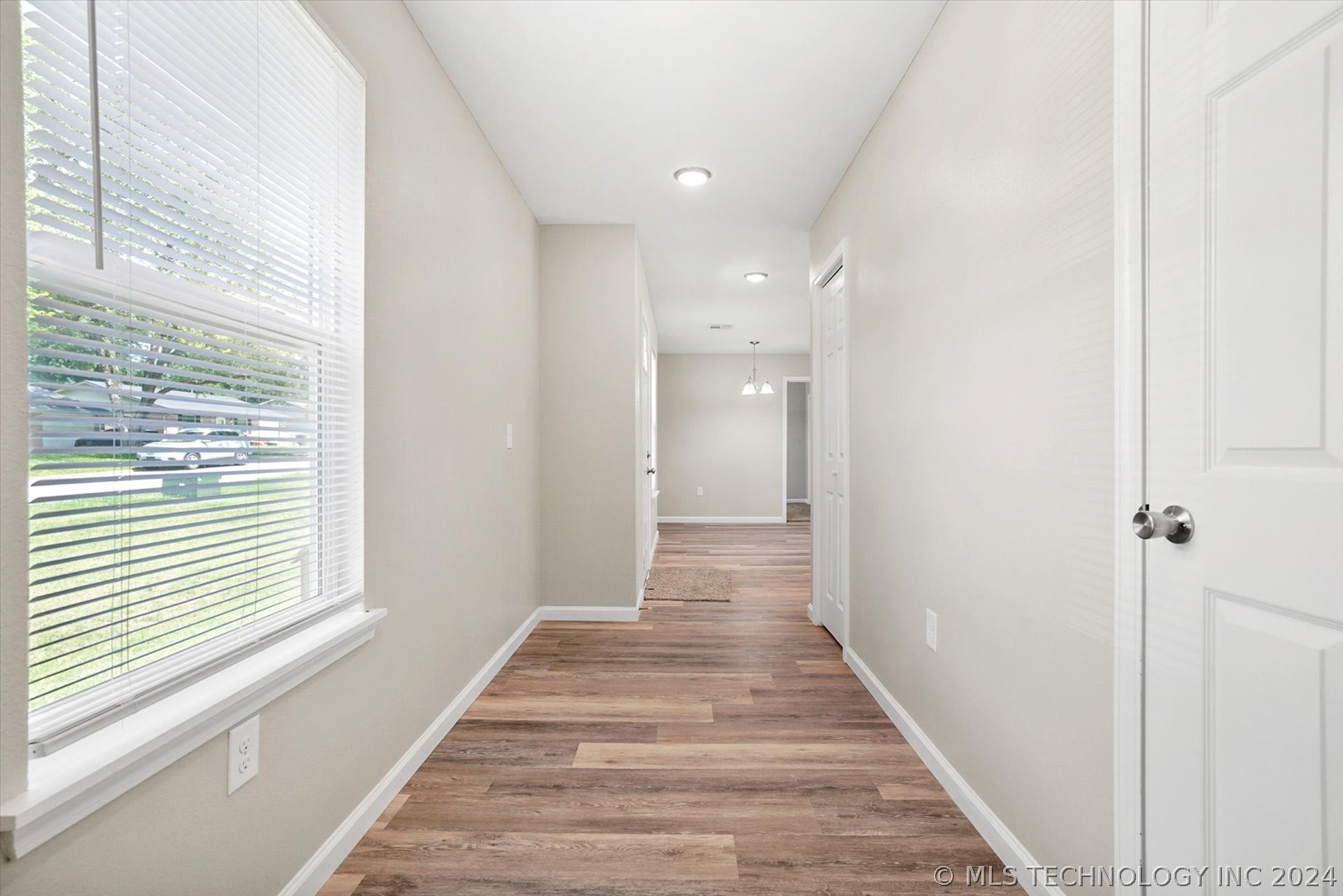 15587 S 292nd East Avenue