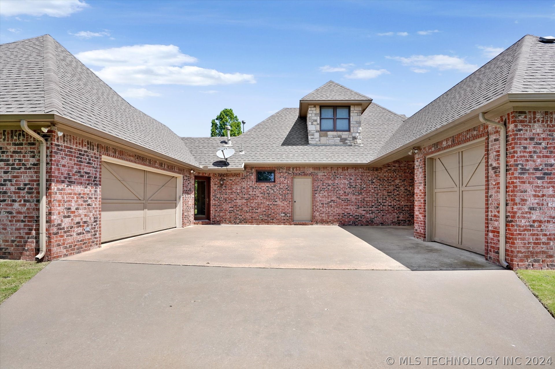 7504 S 3rd Street