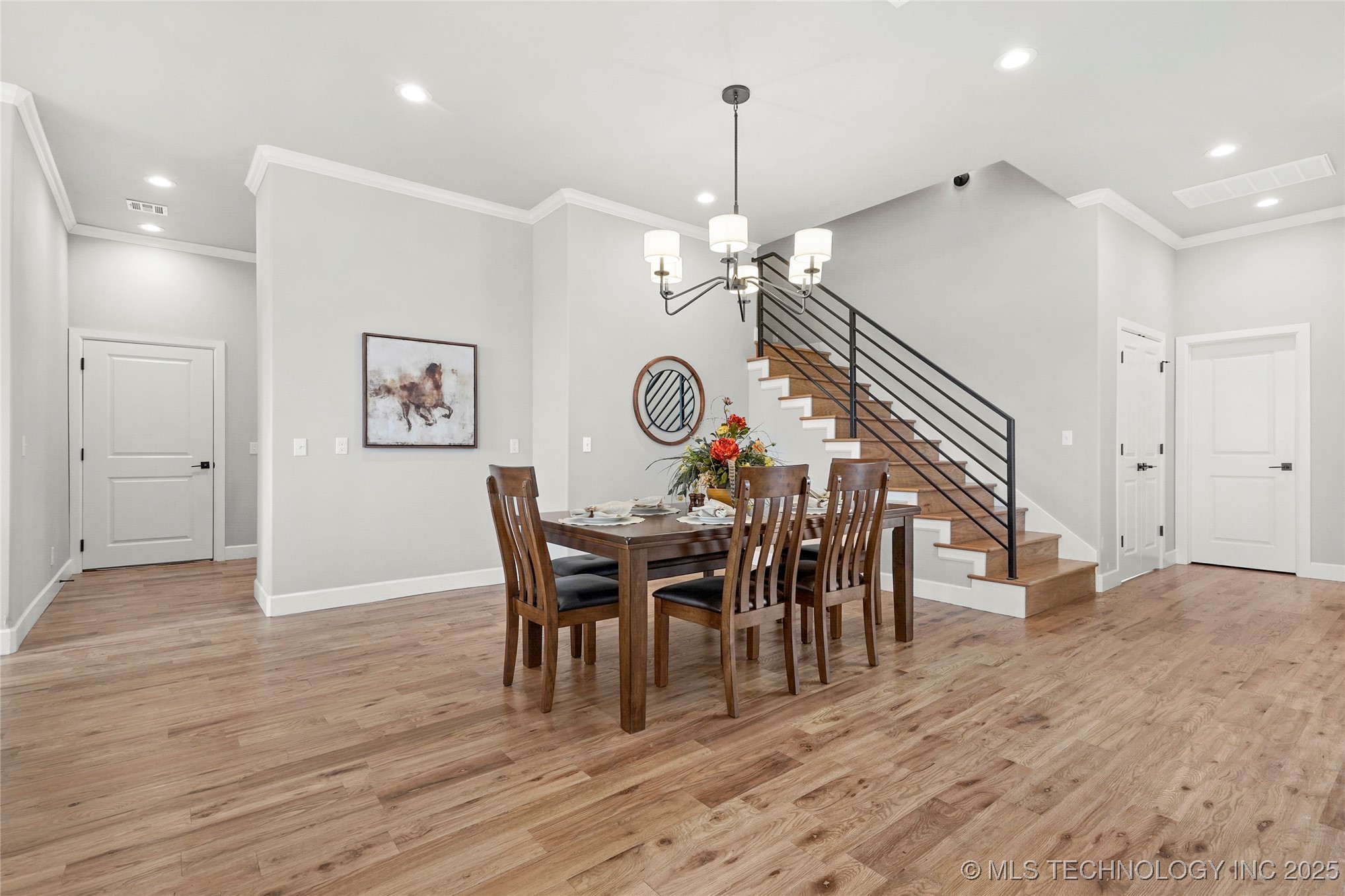 6718 S 310th Place