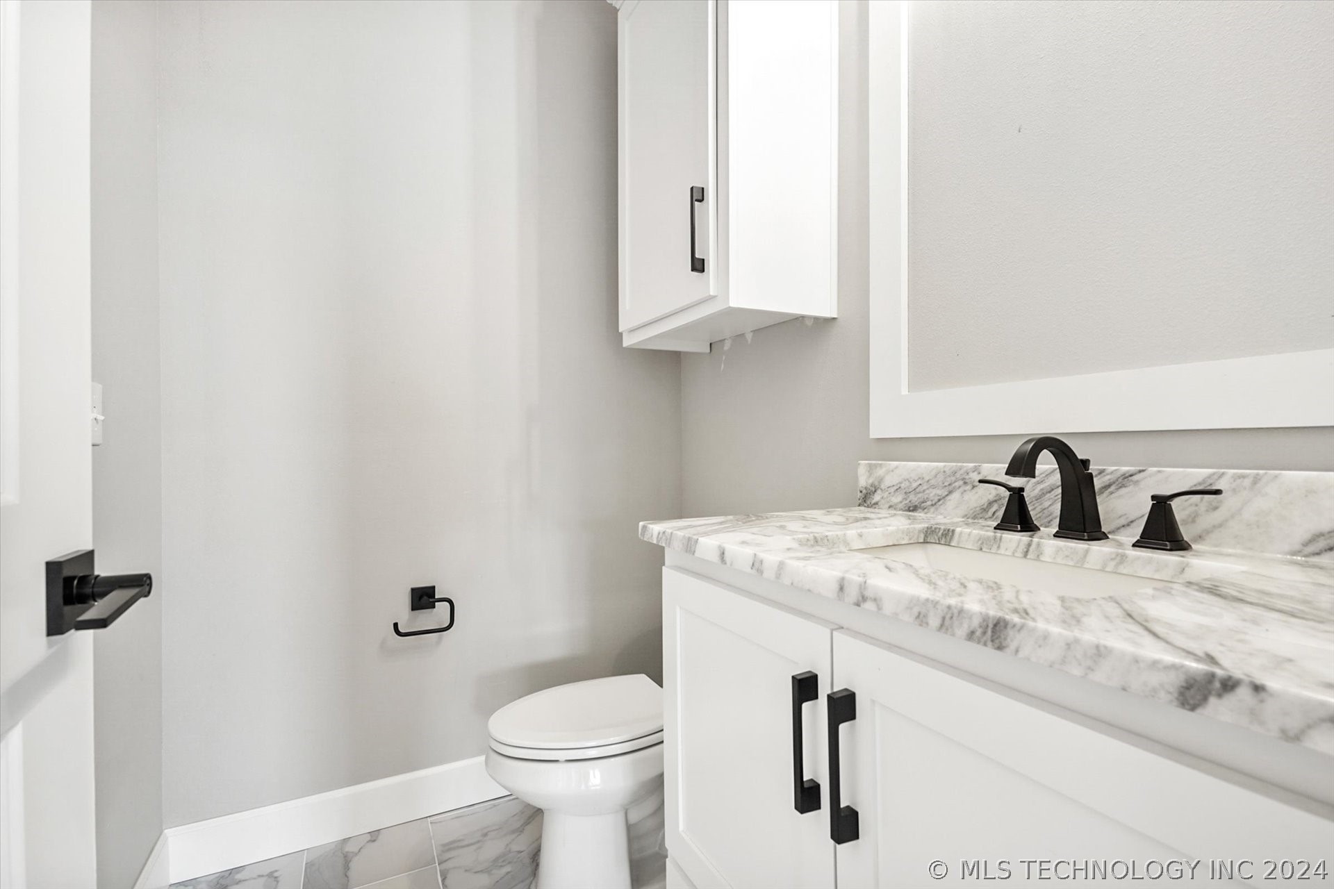 6718 S 310th Place