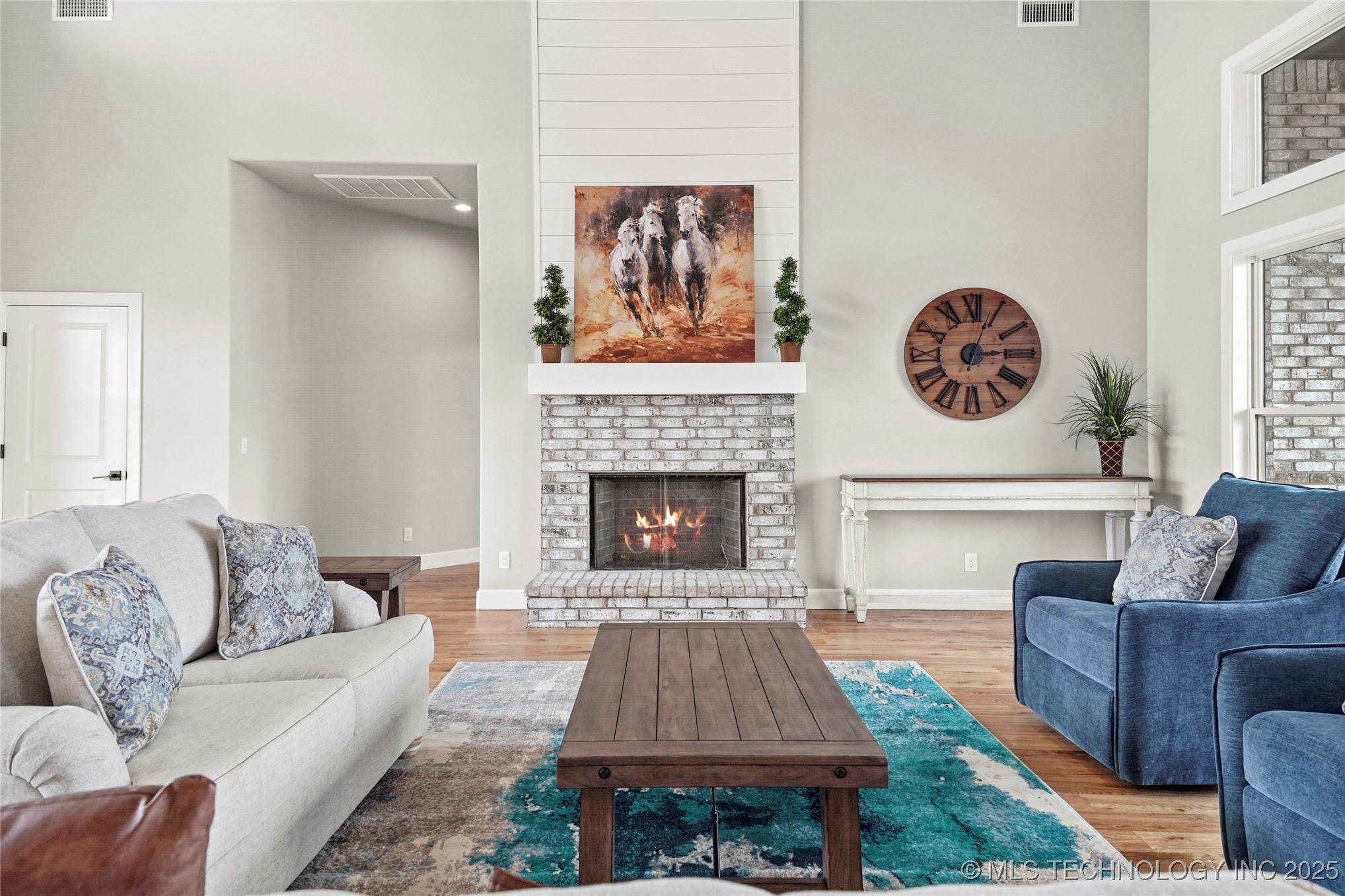 6718 S 310th Place