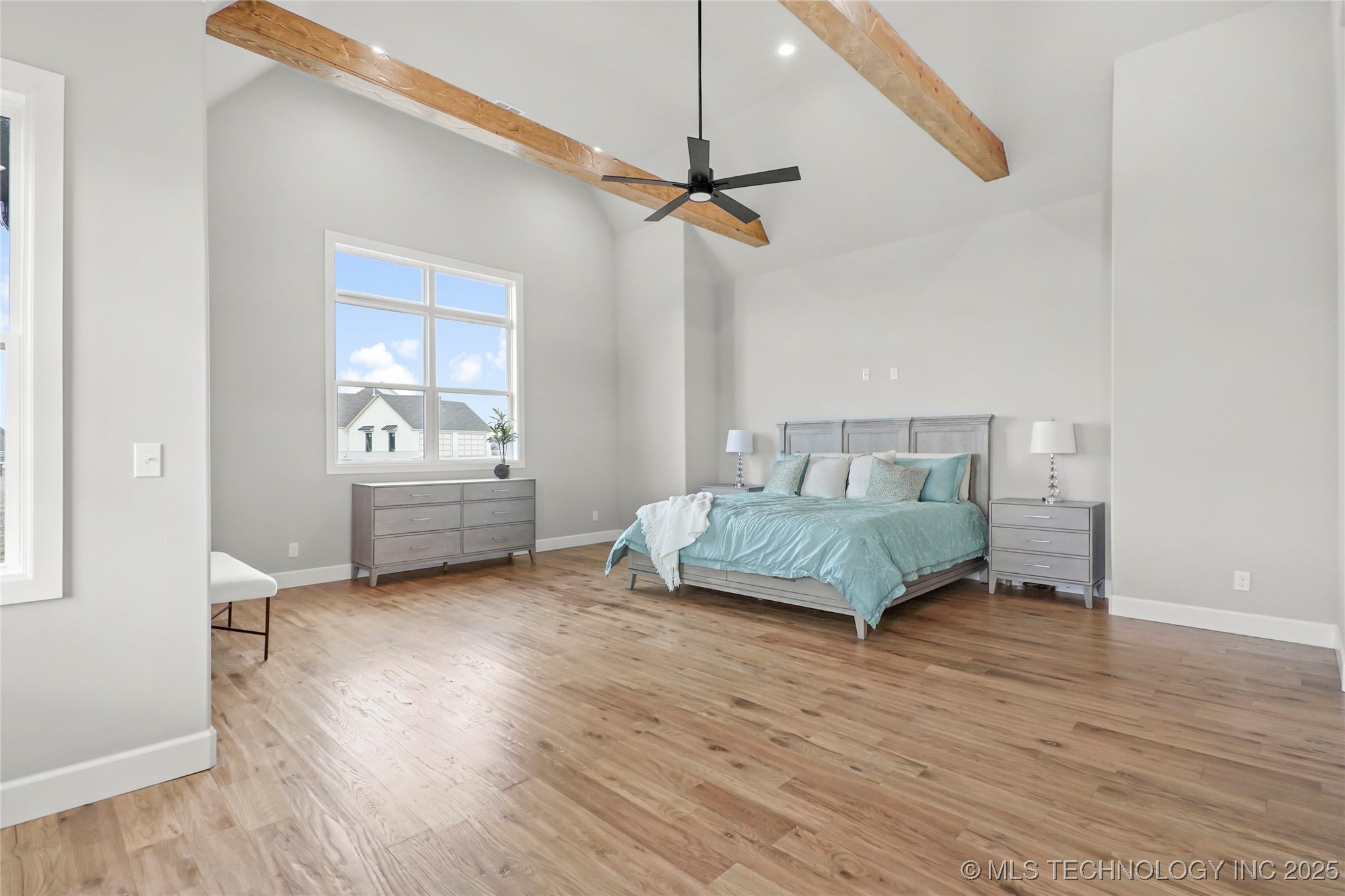 6718 S 310th Place