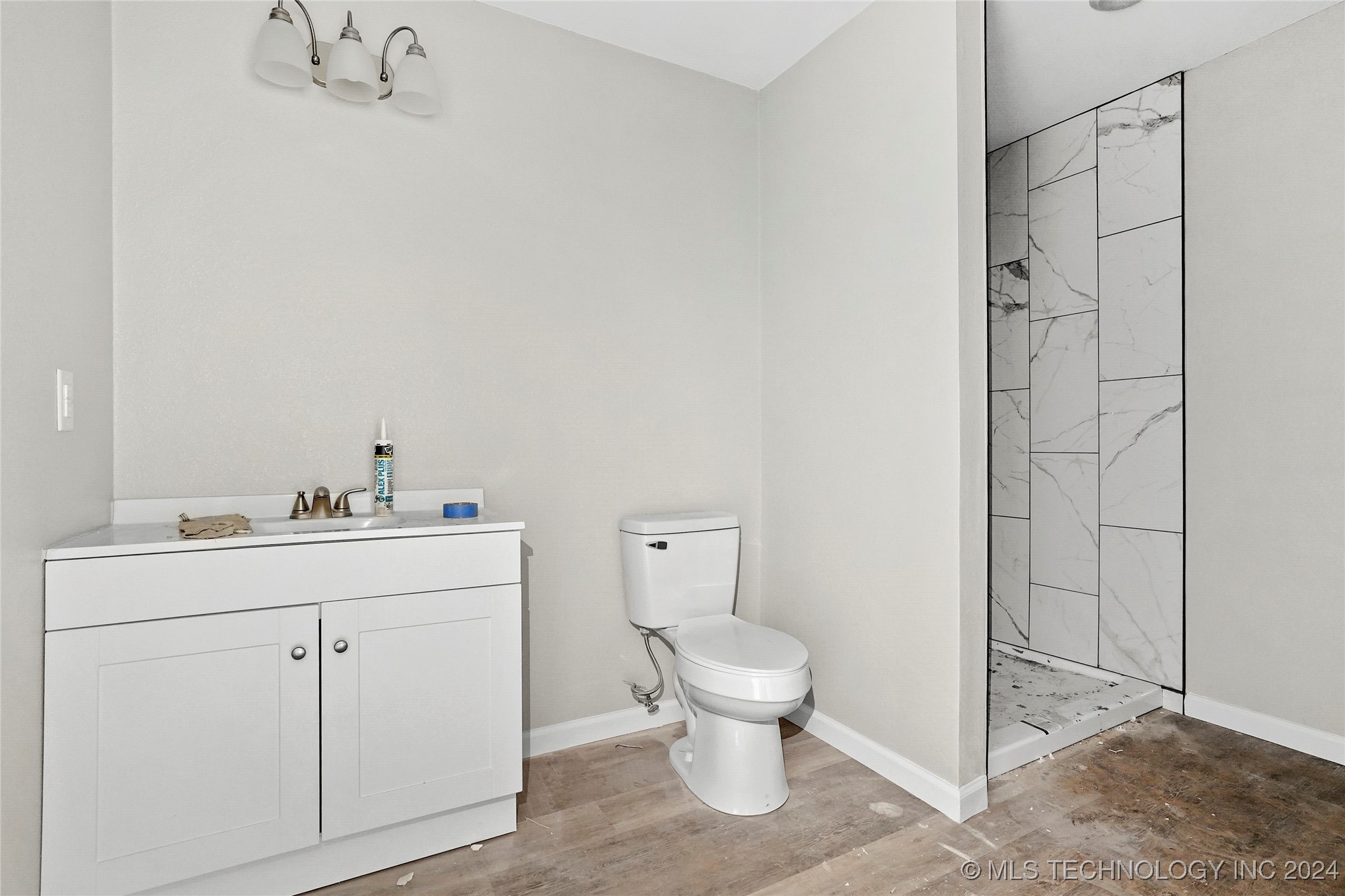 4116 W 56th Place