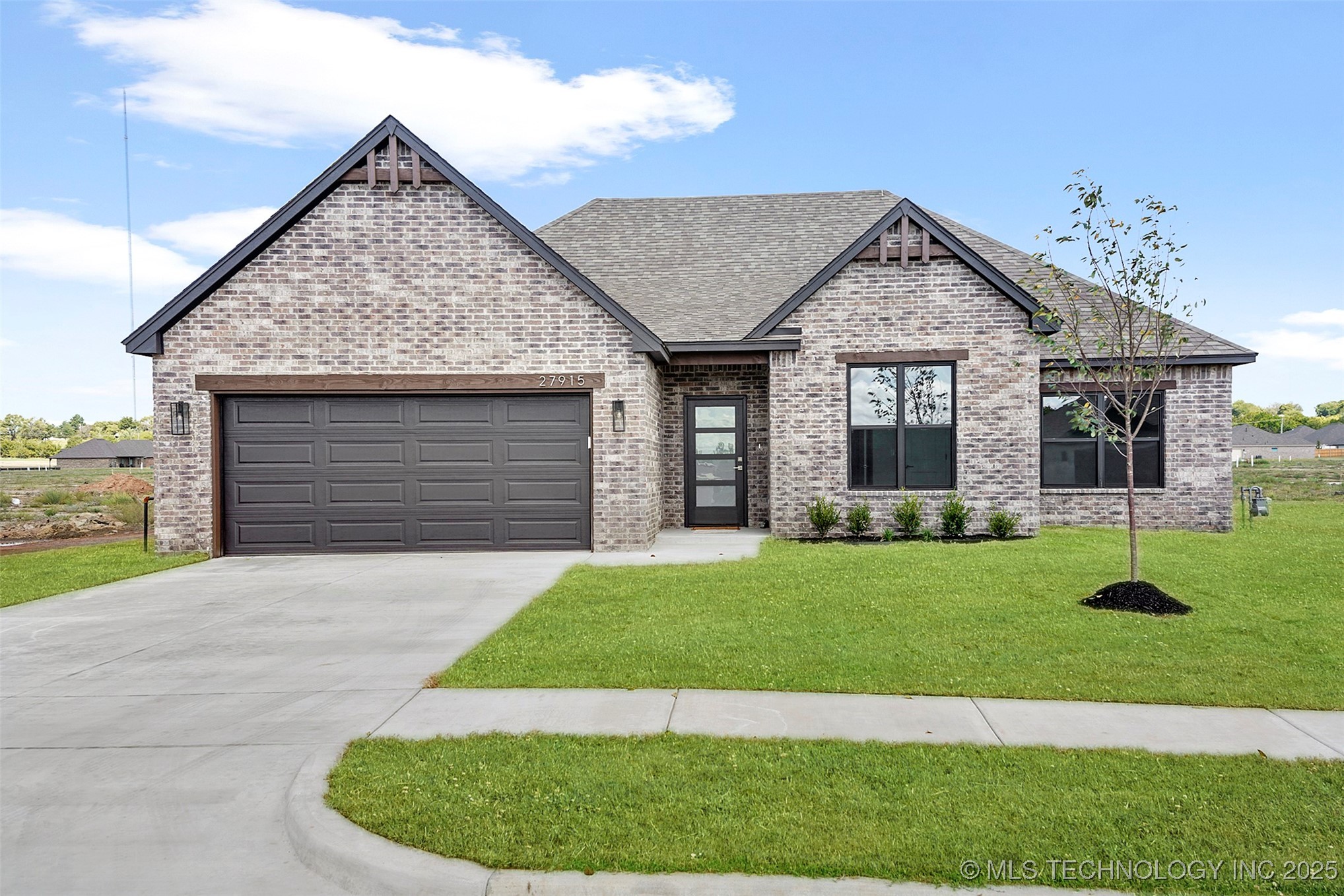 27915 E 109th Place S