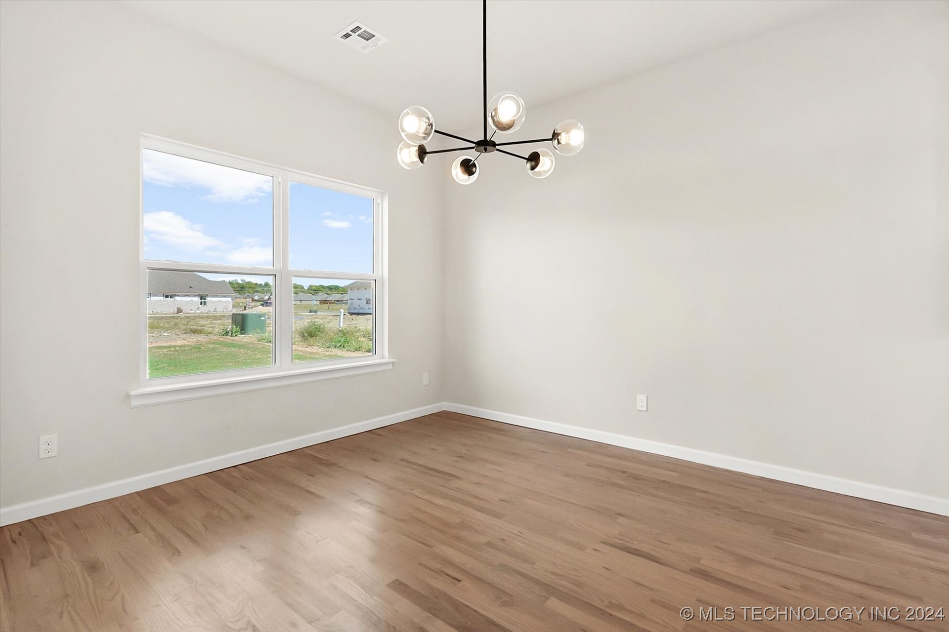 27745 E 109th Place S