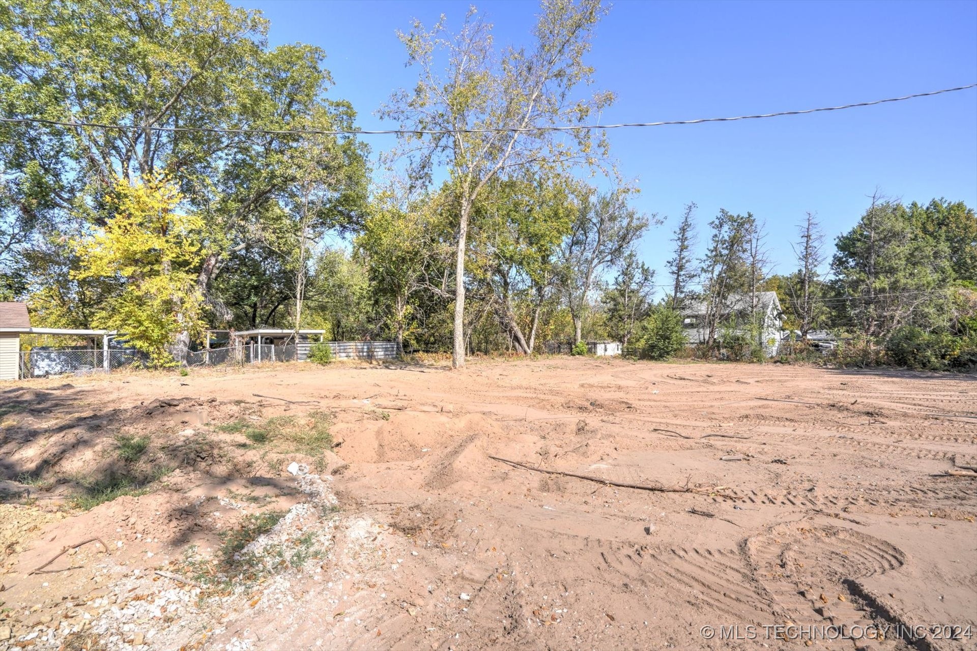 17 S 64th West Avenue