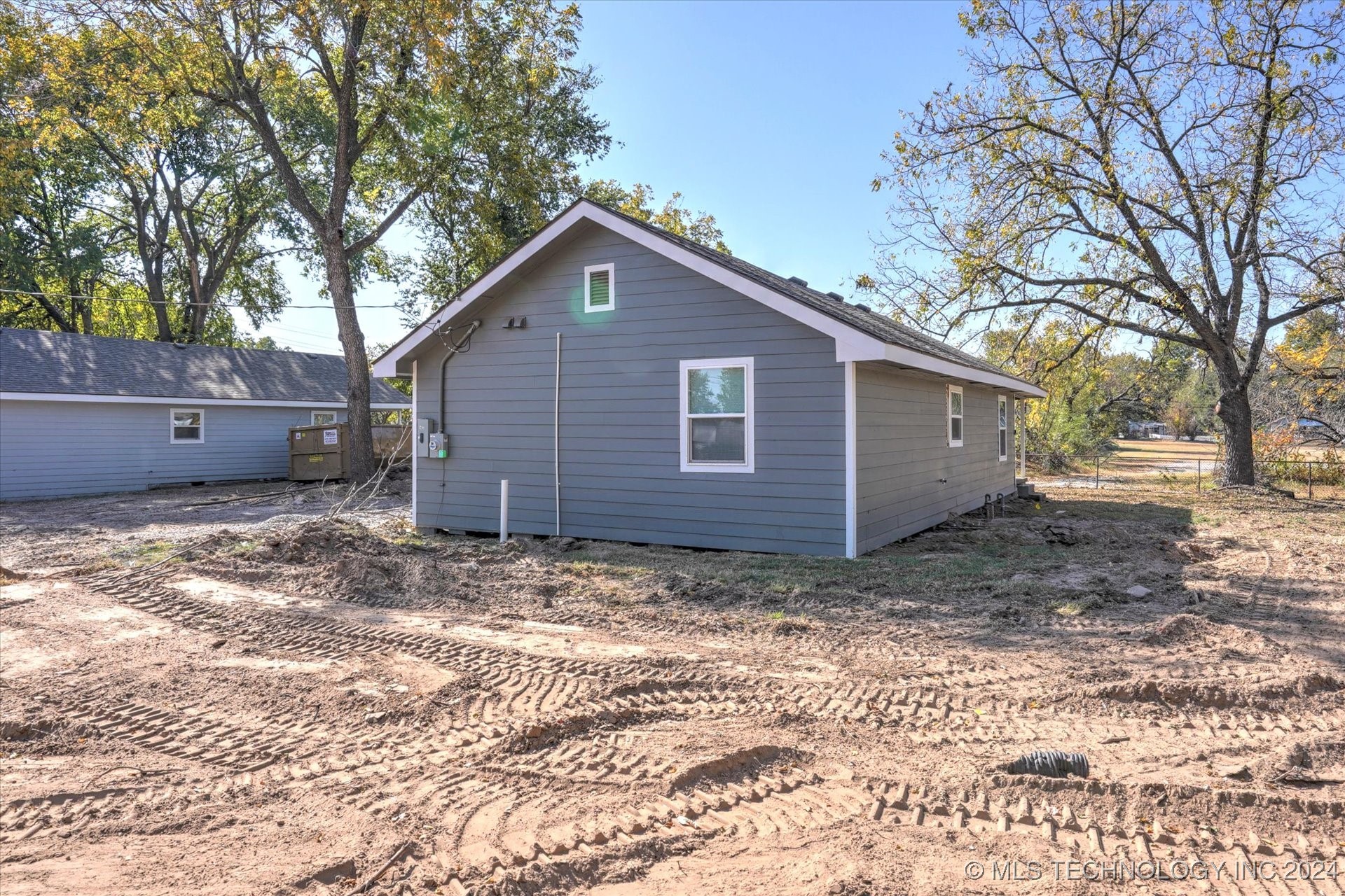 17 S 64th West Avenue