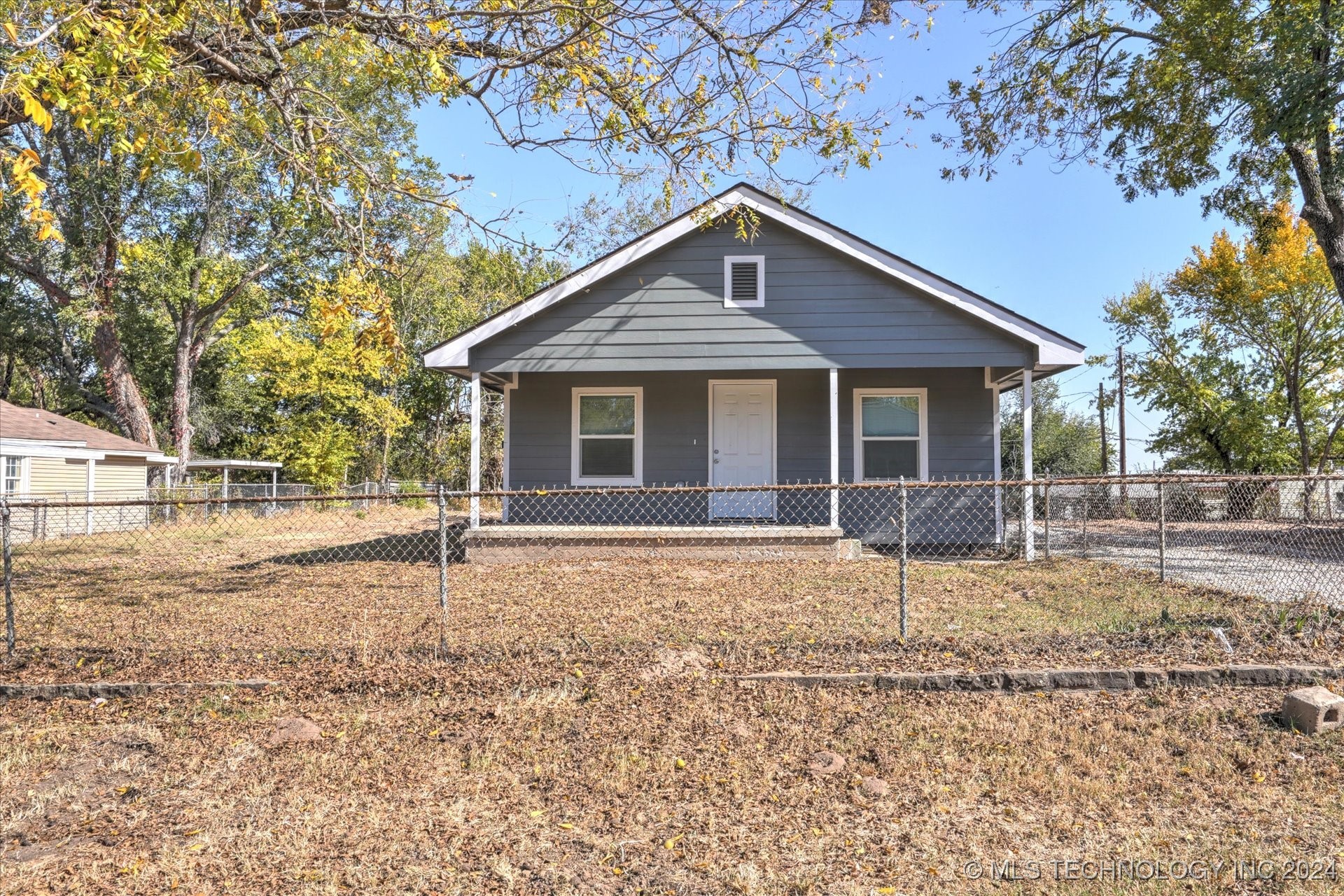 17 S 64th West Avenue
