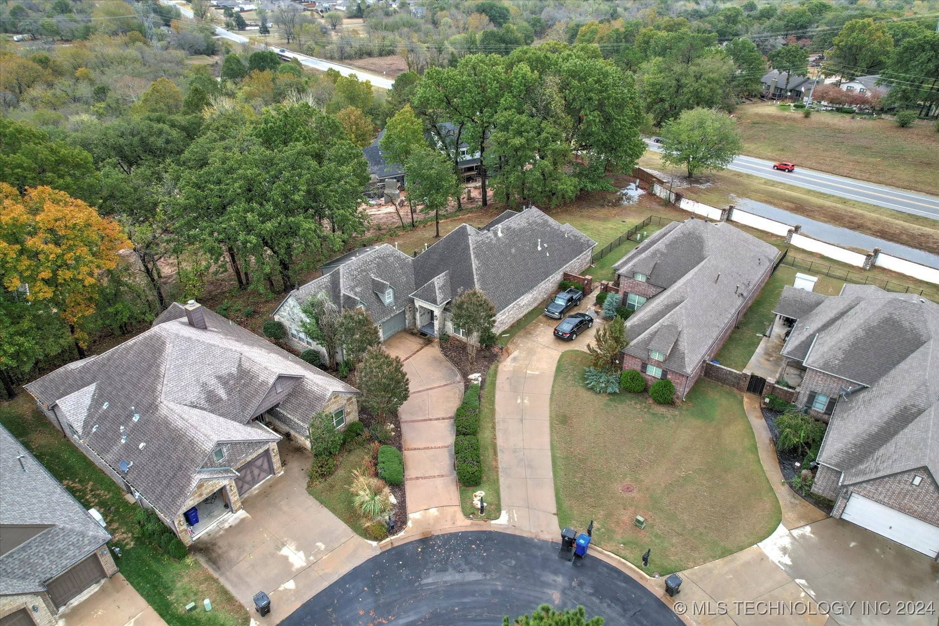 643 E Huntsville Place