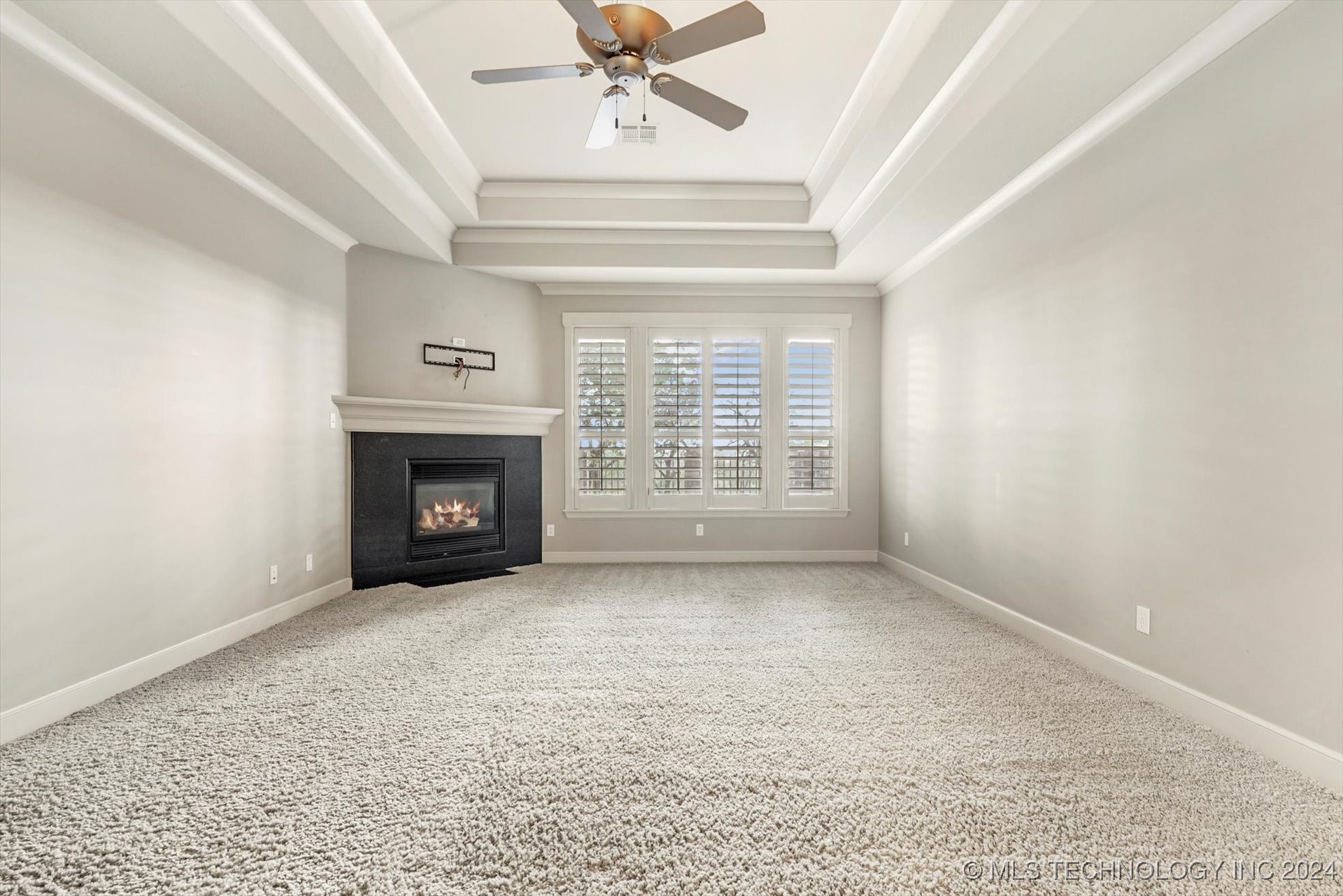 643 E Huntsville Place