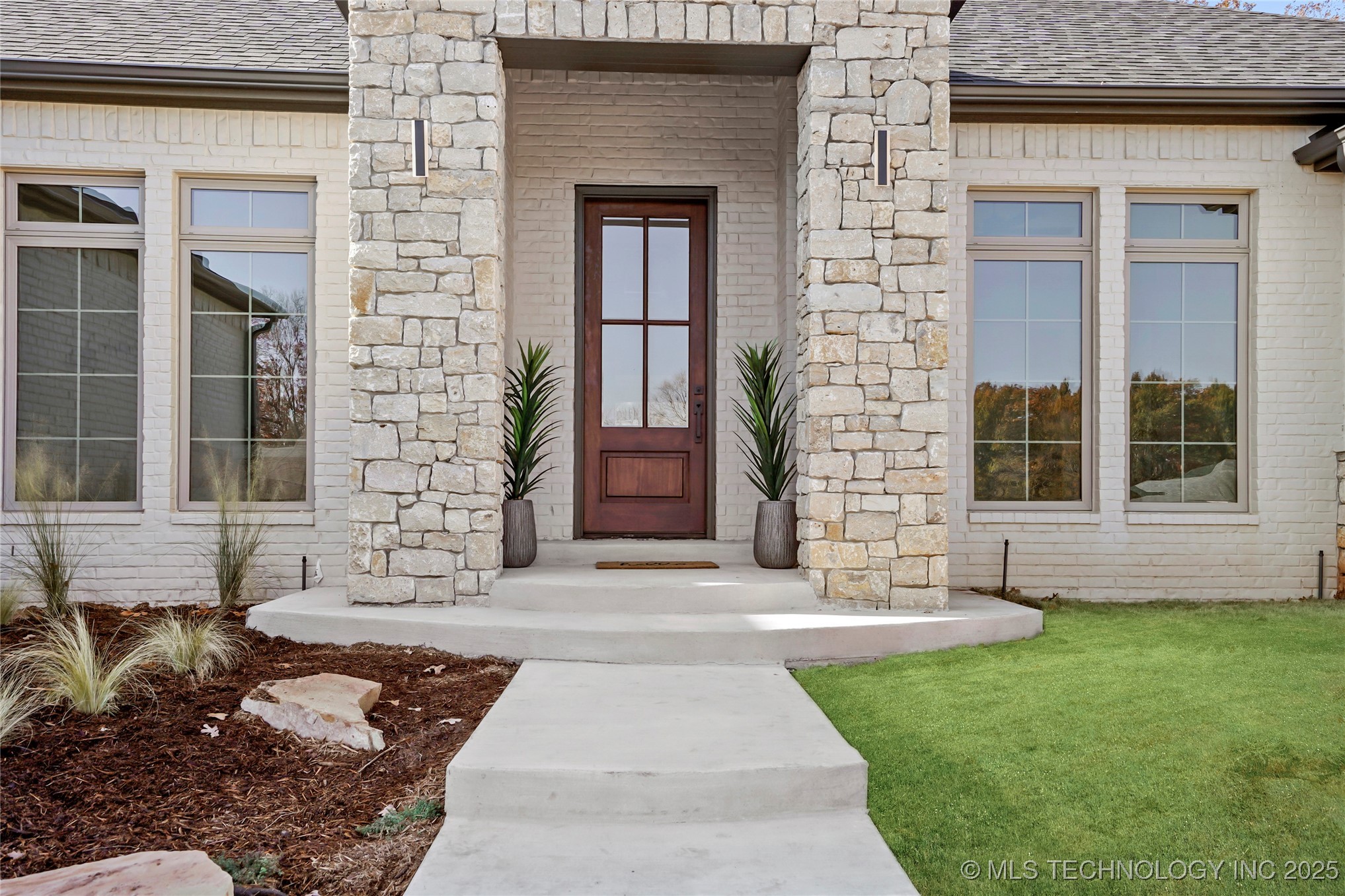 7800 S 7th Street