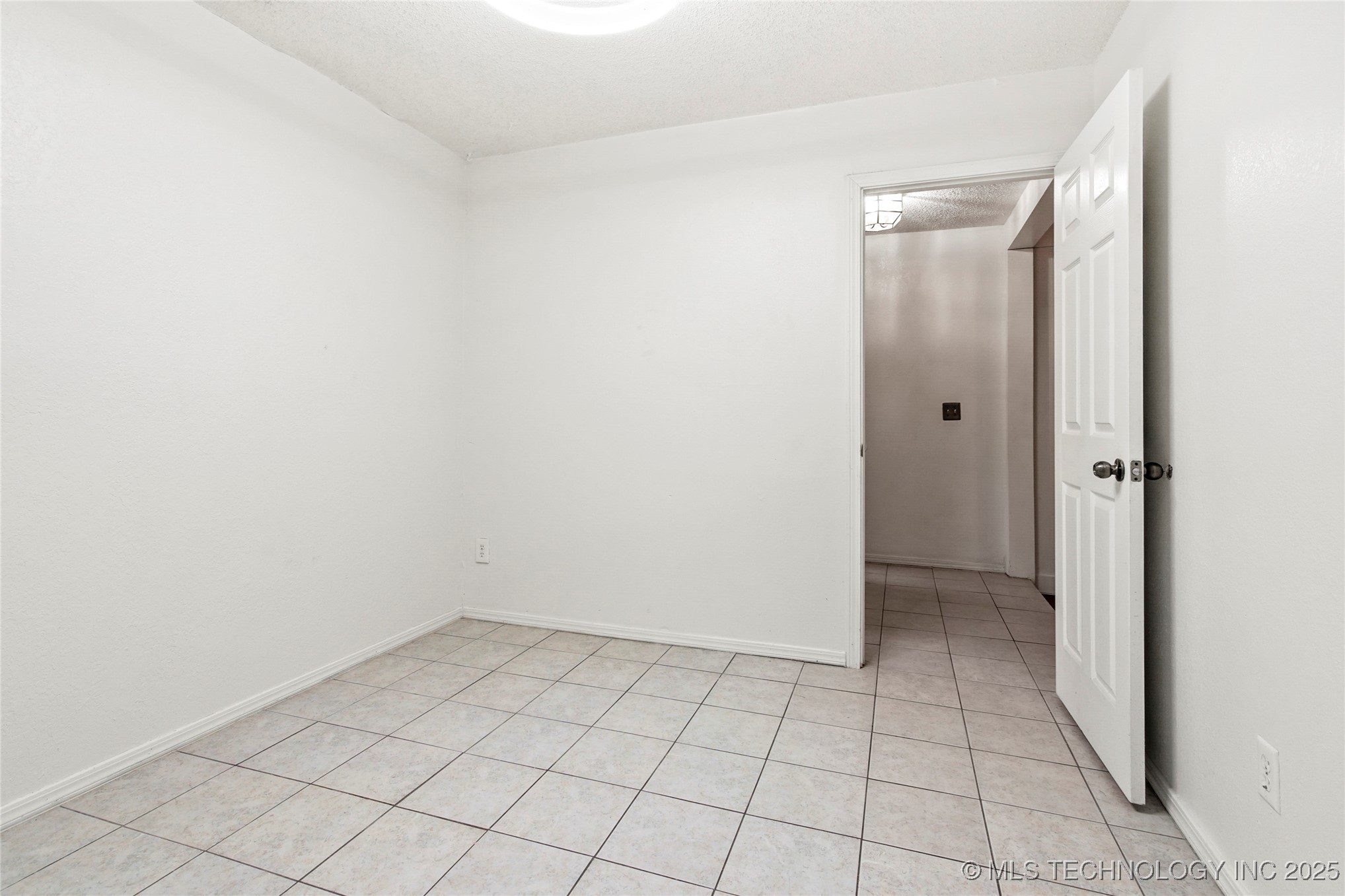 2308 W Edgewater Street
