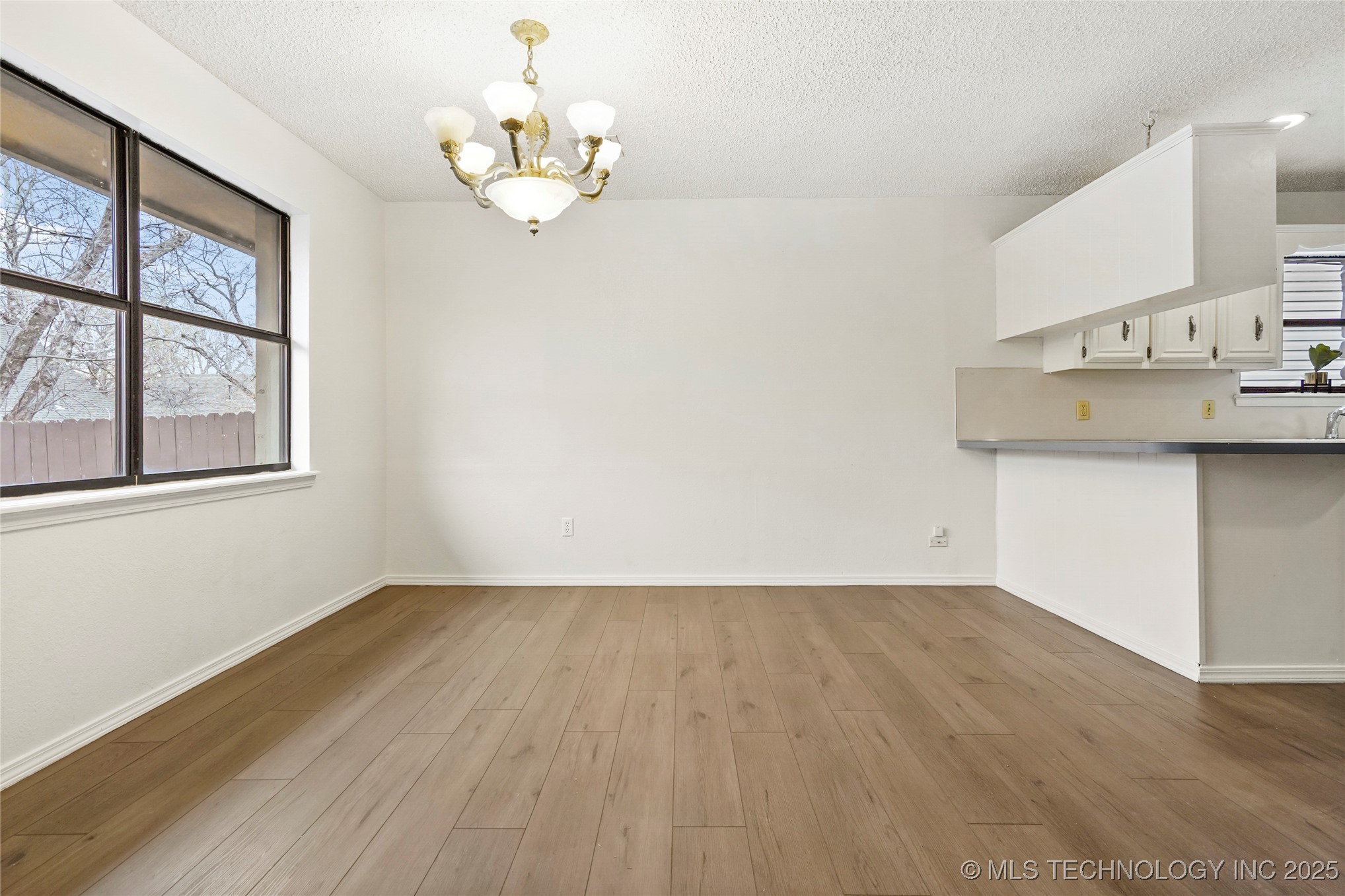 2308 W Edgewater Street