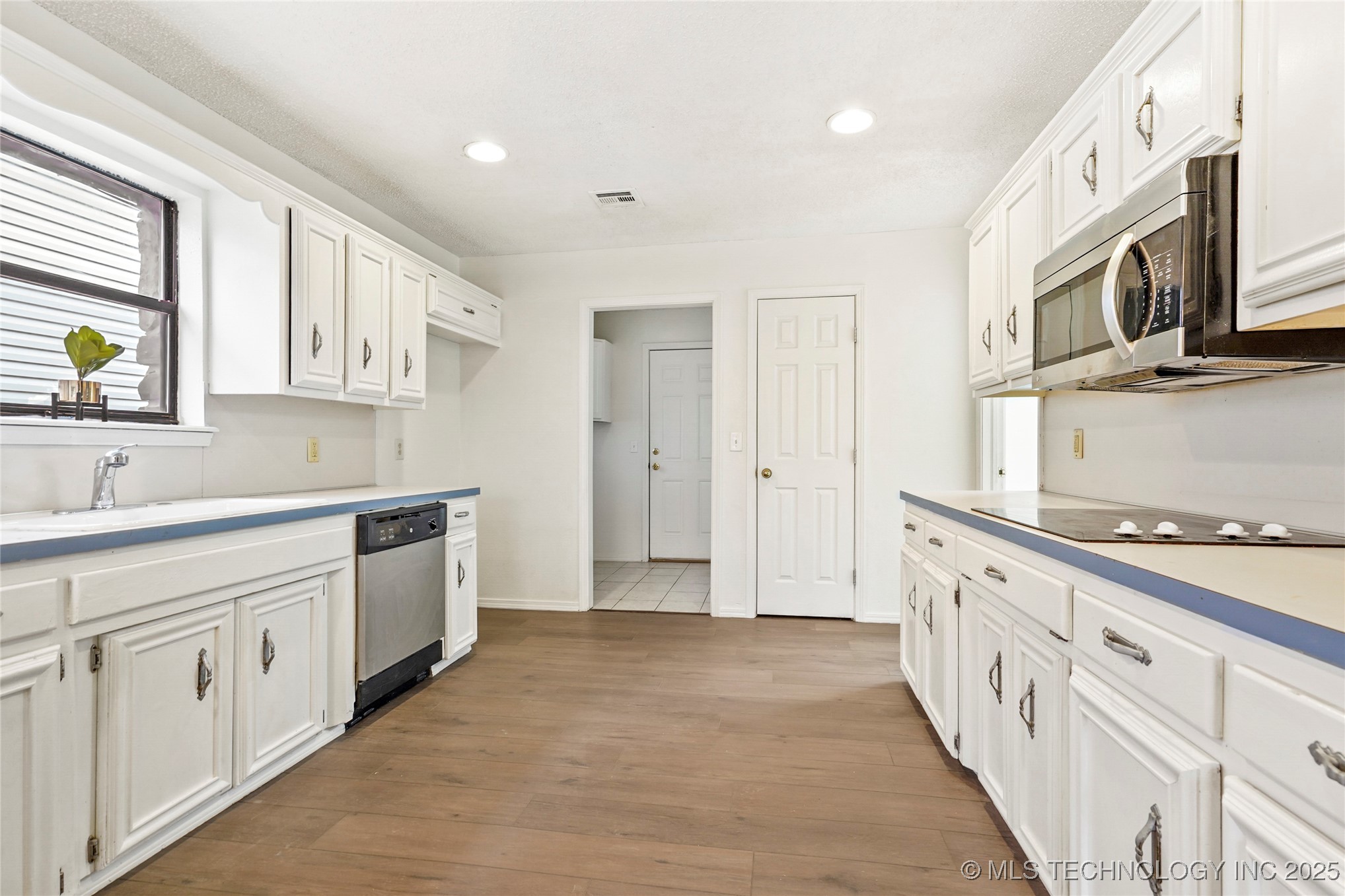 2308 W Edgewater Street
