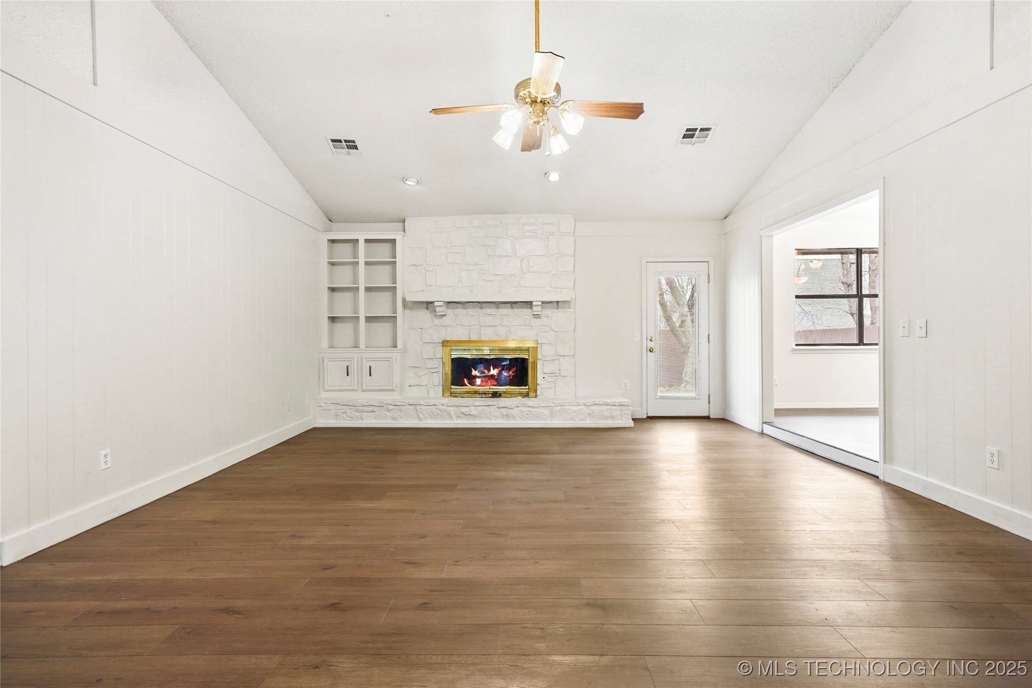2308 W Edgewater Street