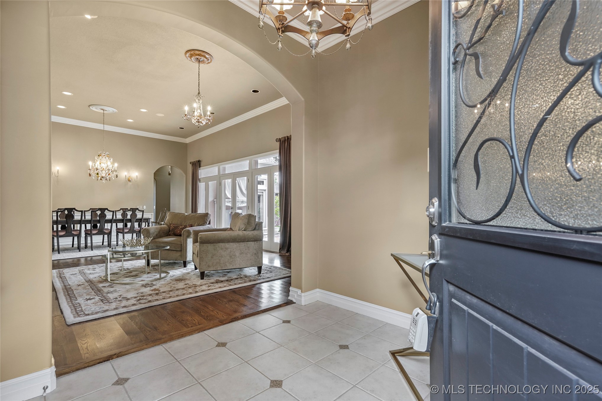 5816 W Orlando Circle