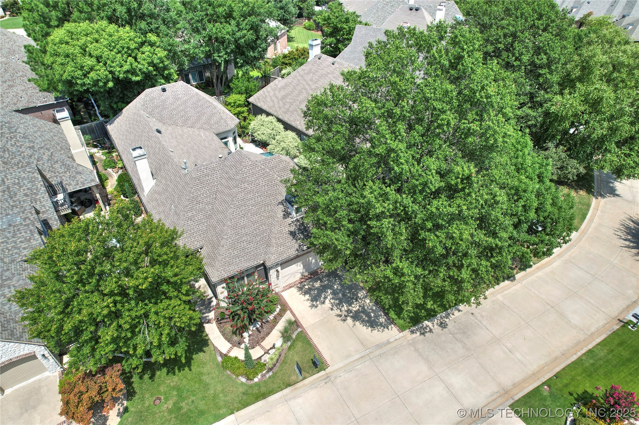 5816 W Orlando Circle