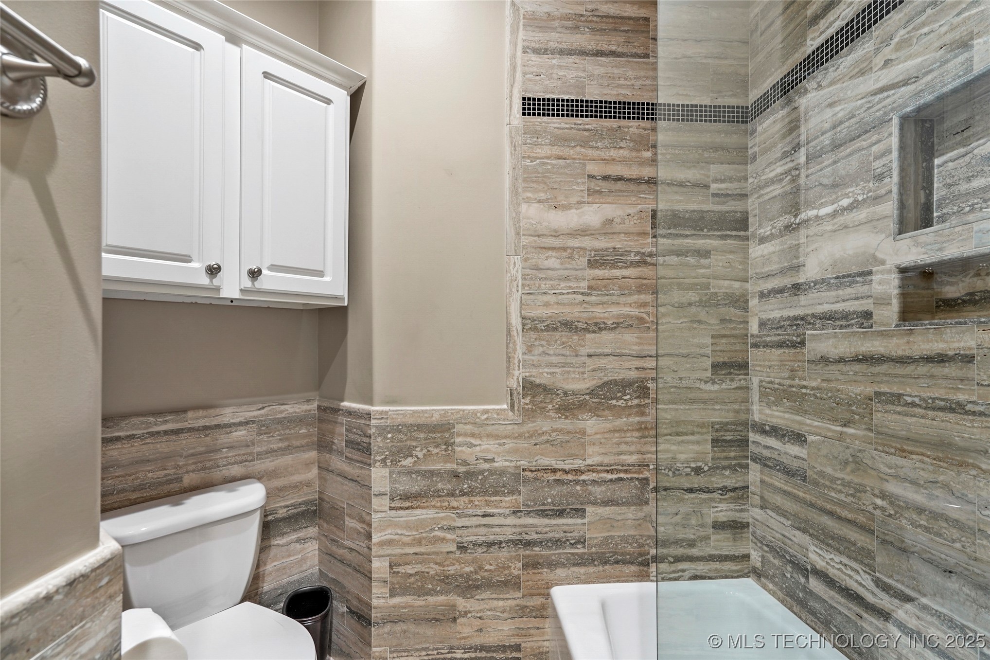 5816 W Orlando Circle