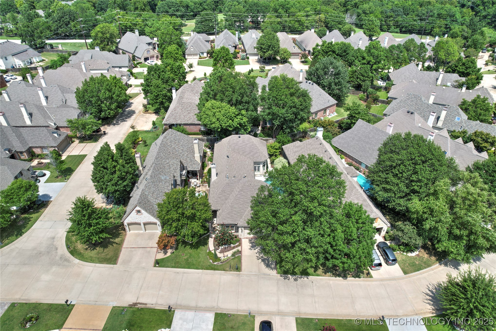 5816 W Orlando Circle