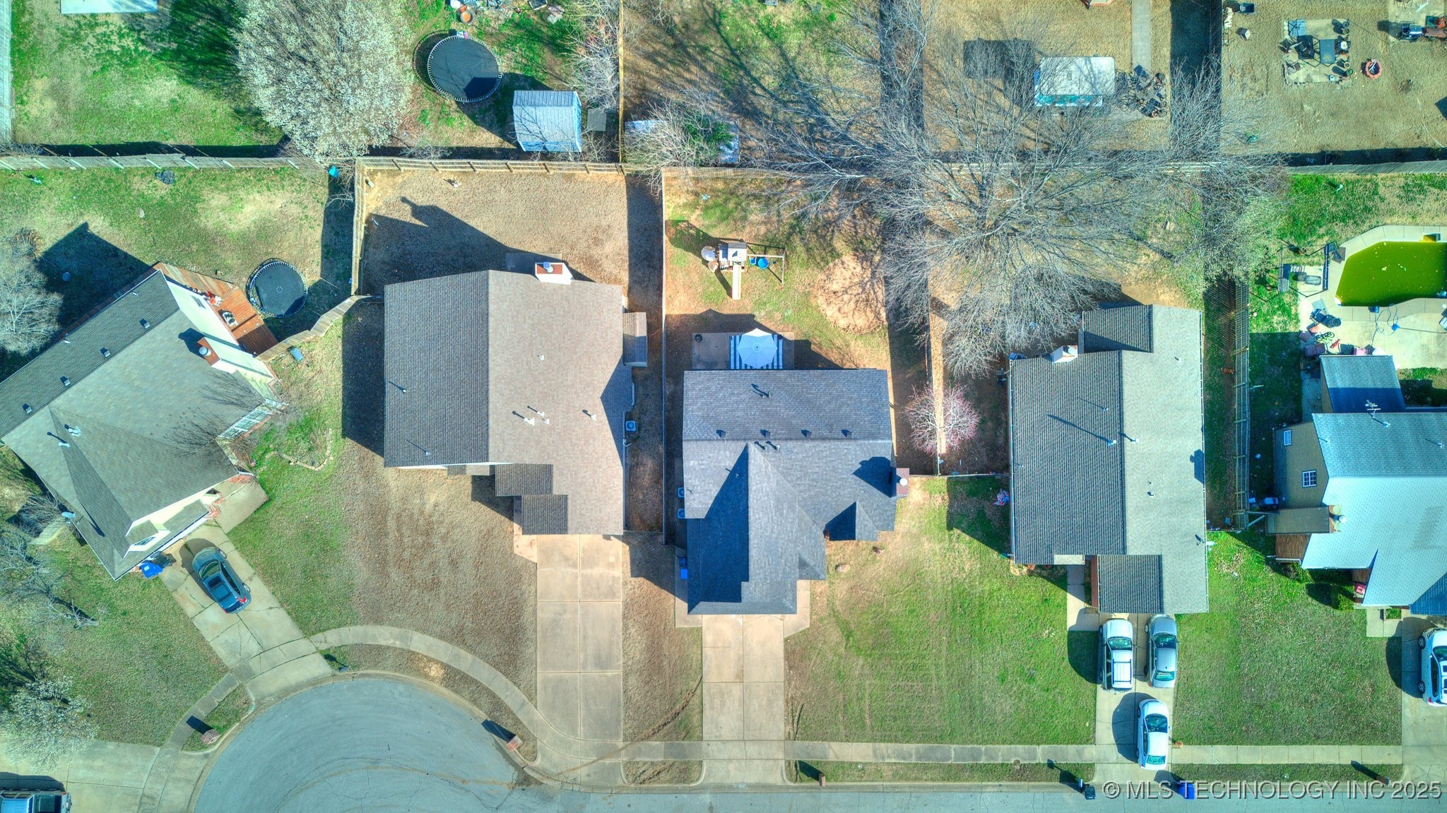 1508 W Edgewater Place