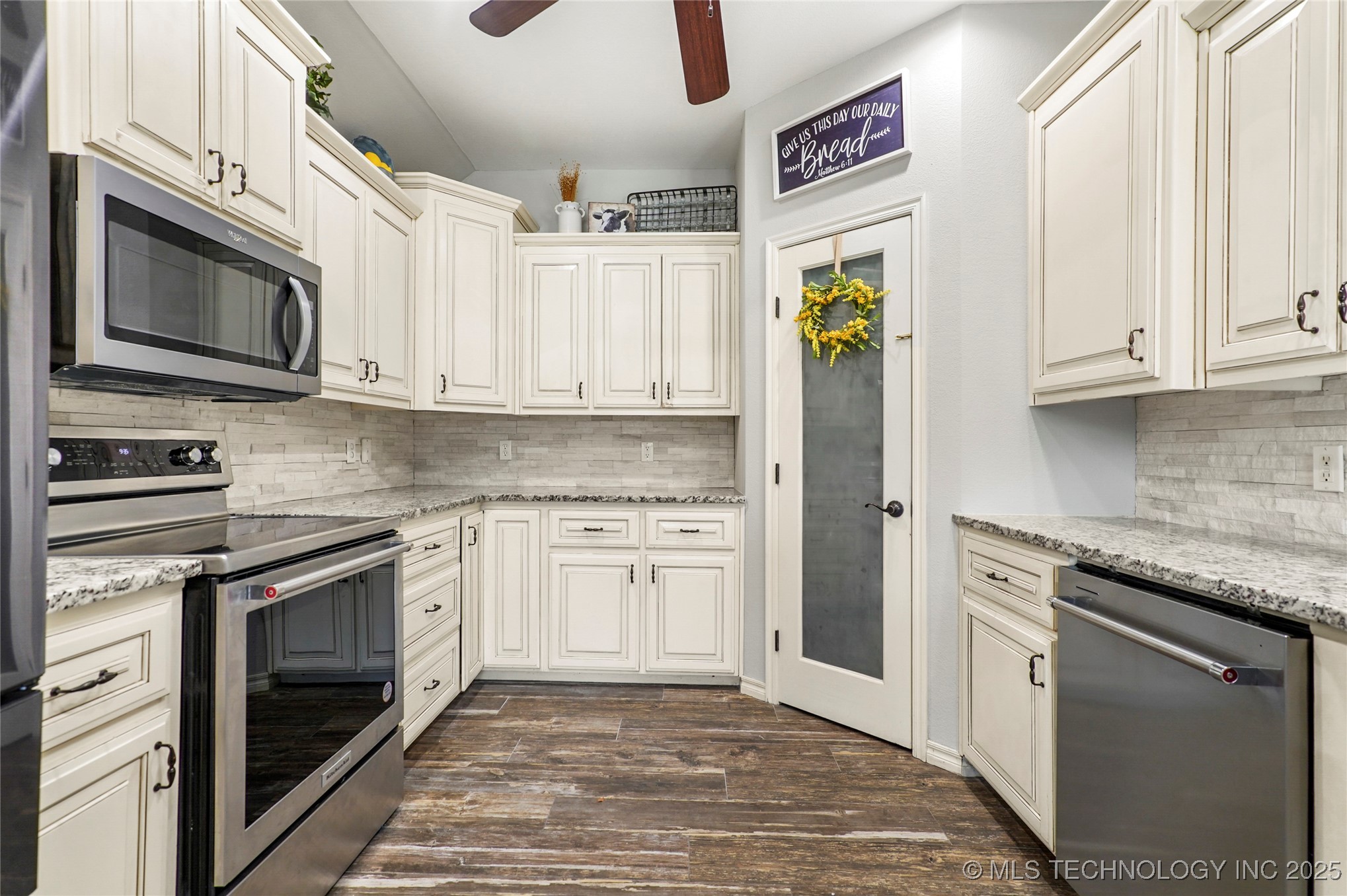 19565 W 104th Street