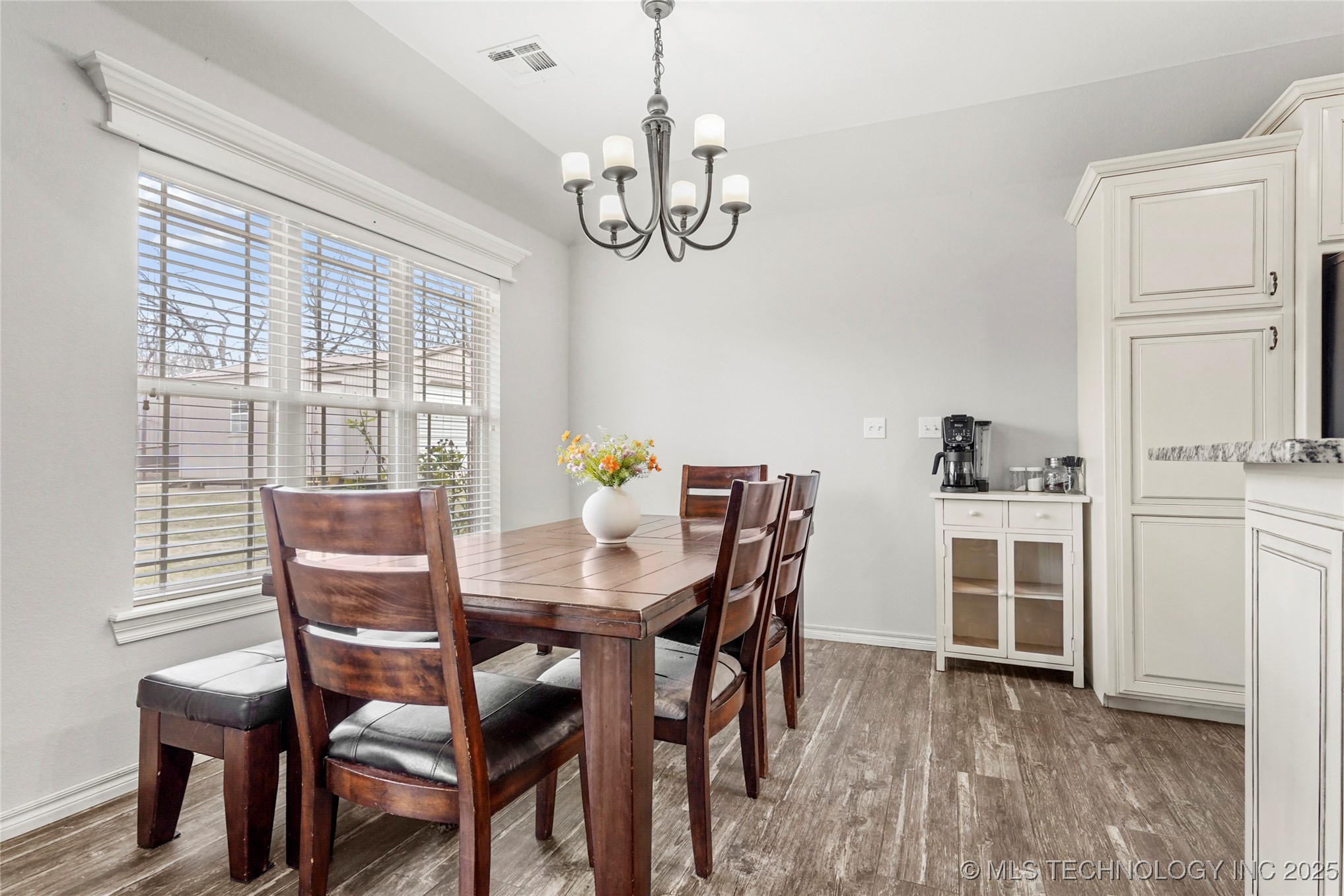 19565 W 104th Street