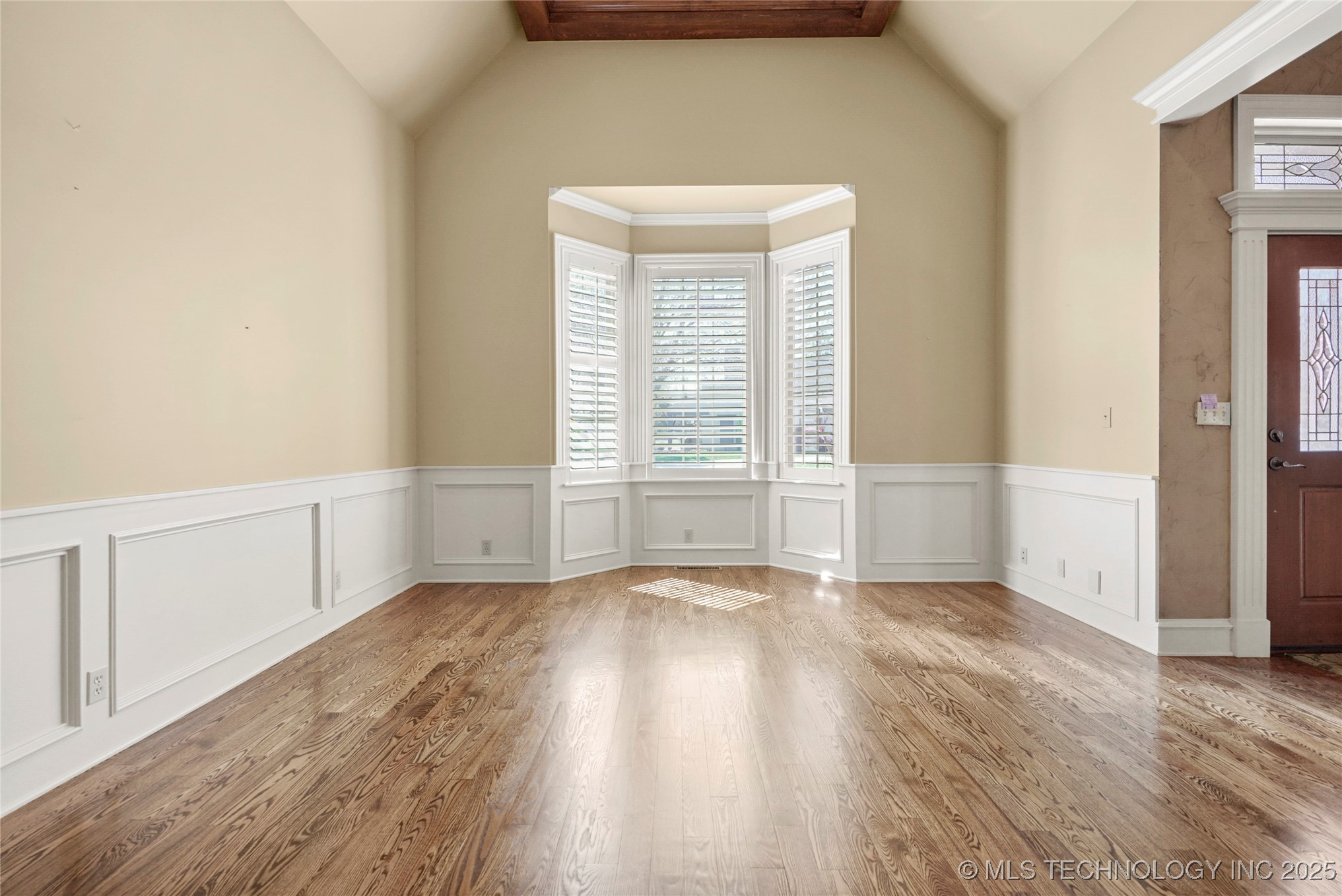 7505 S 4th Street