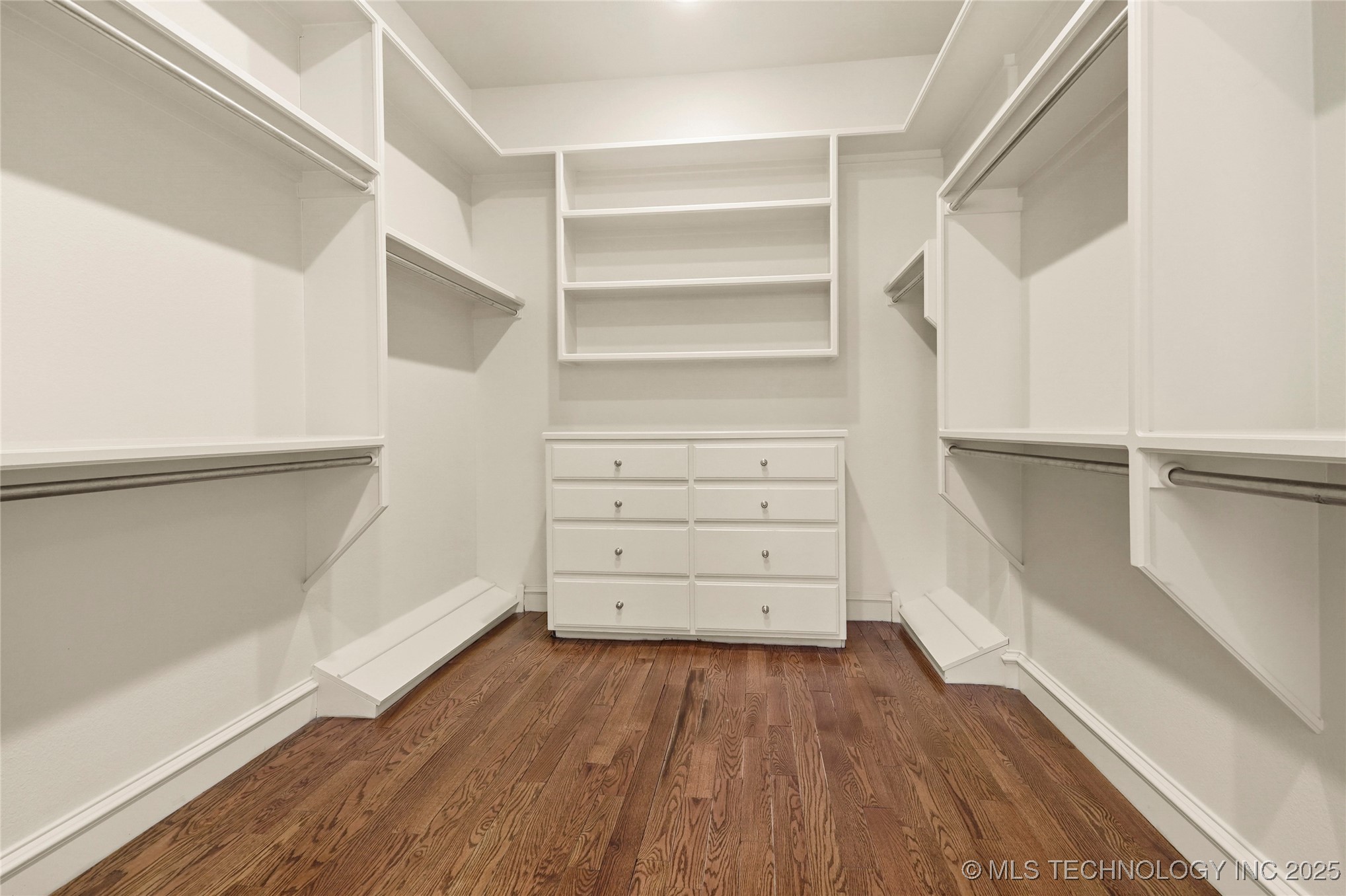 7505 S 4th Street
