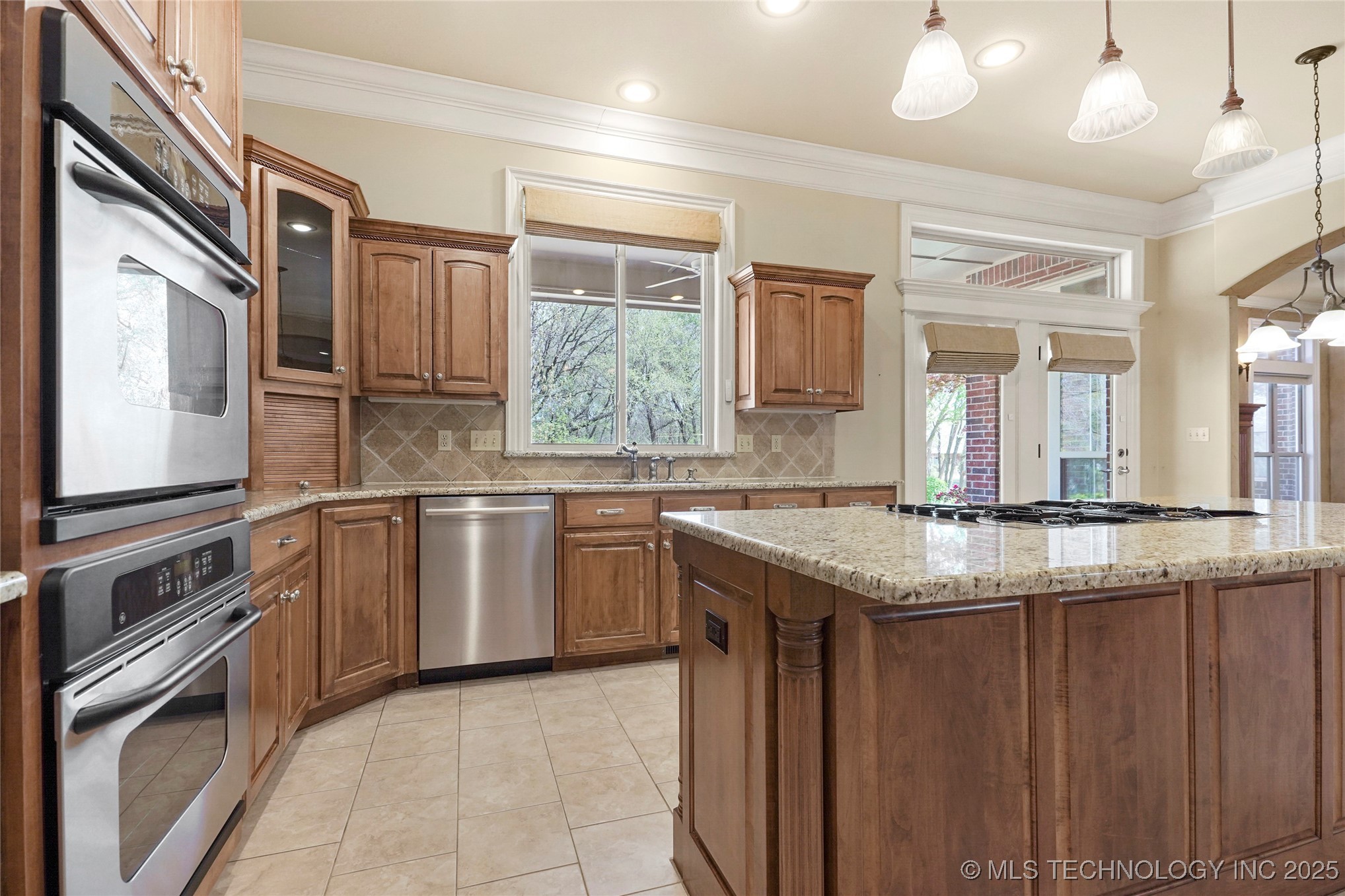 7505 S 4th Street