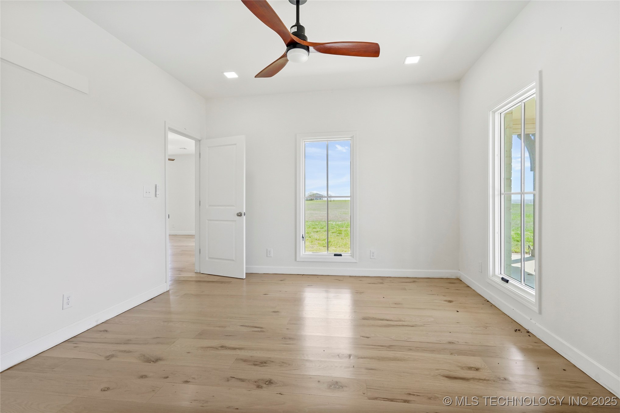 12621 N Cooper Ridge Road