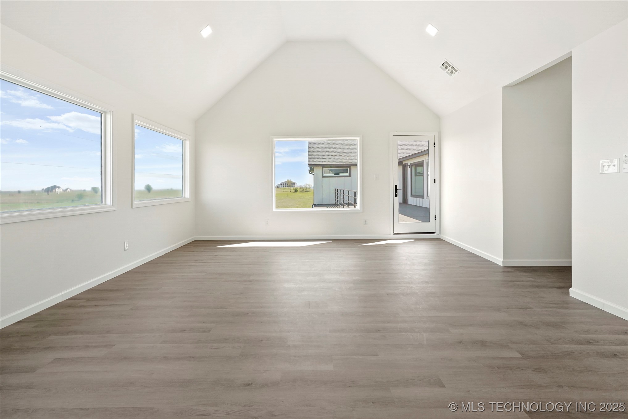 12621 N Cooper Ridge Road