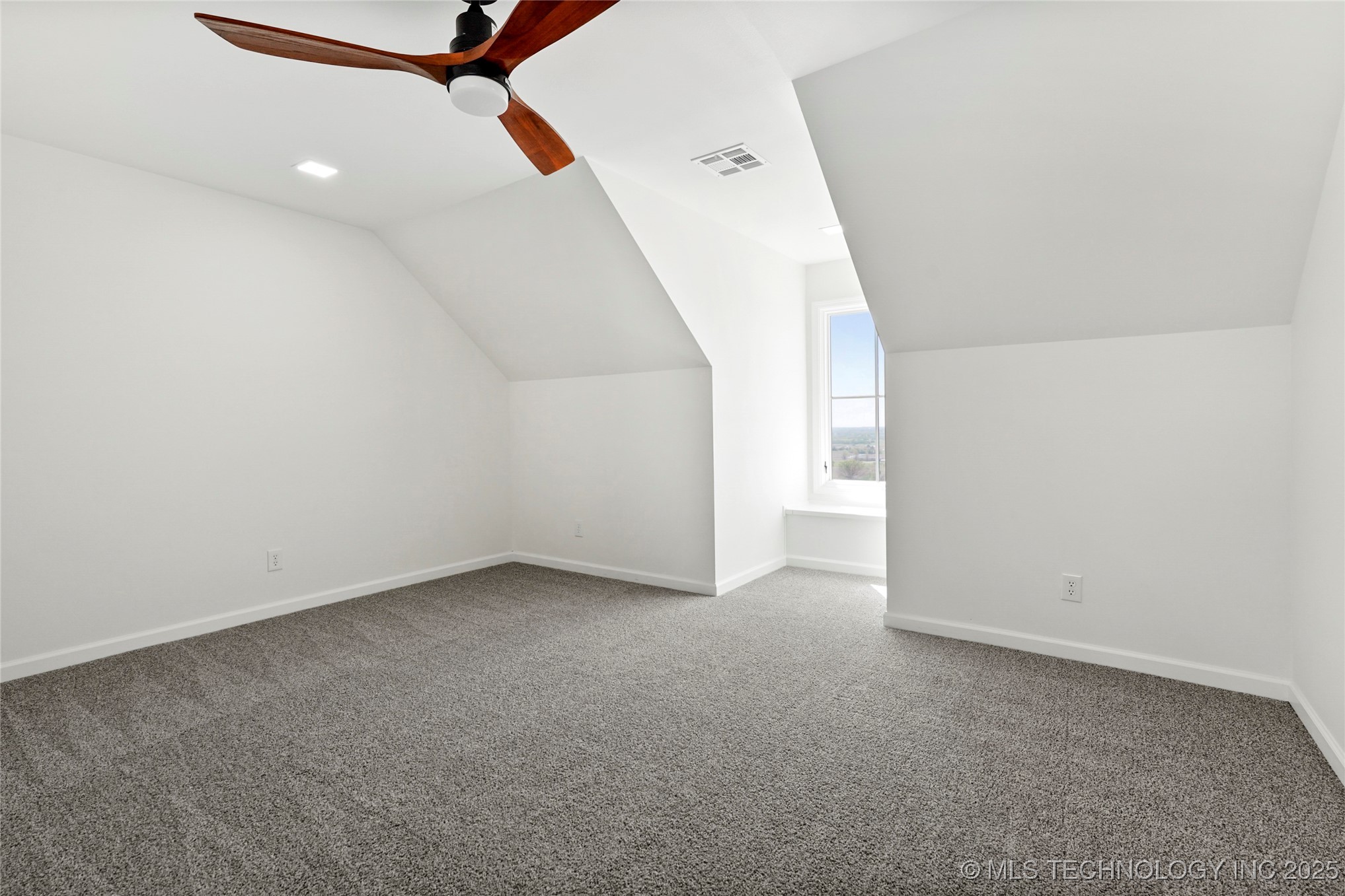 12621 N Cooper Ridge Road