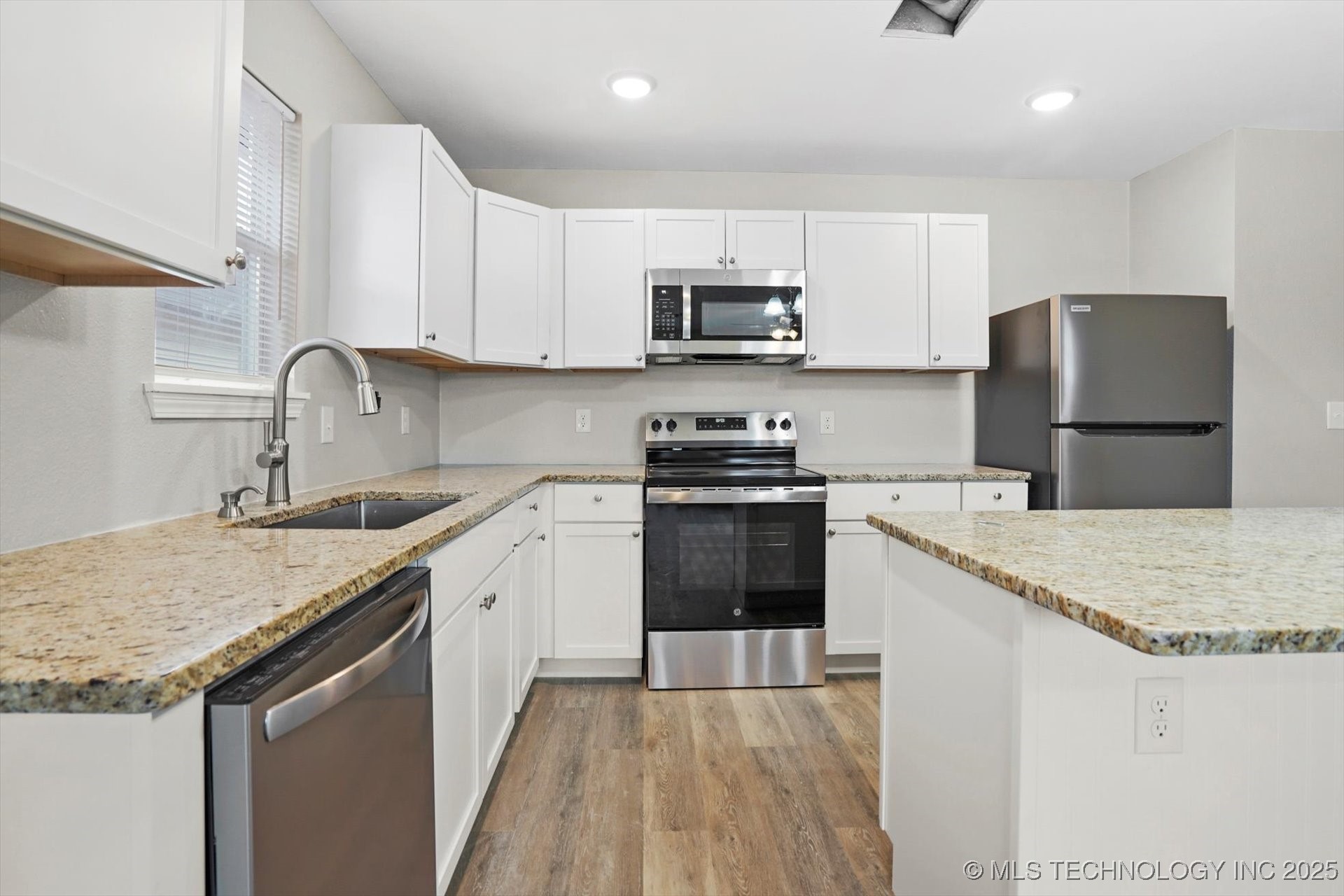 3808 W 55th Street
