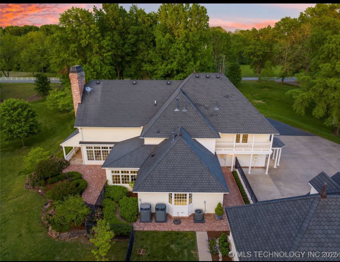 11500 S Lynn Lane Road