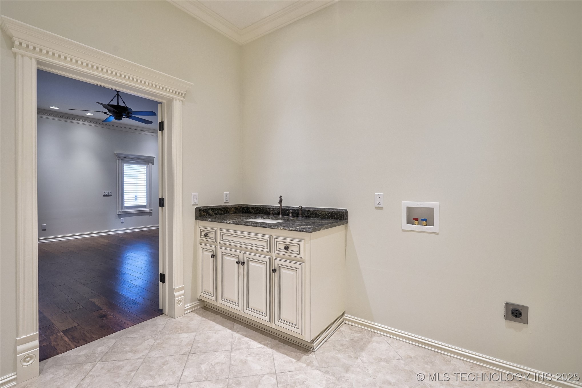 11500 S Lynn Lane Road